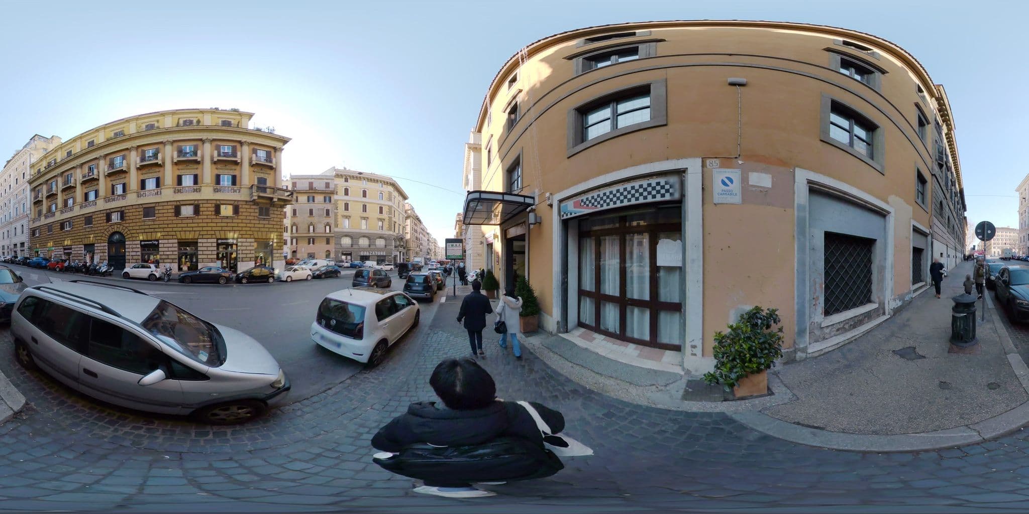 Street view near Hotel Verona, Monti — © akiyoshiii213 (CC BY-SA · Mapillary)