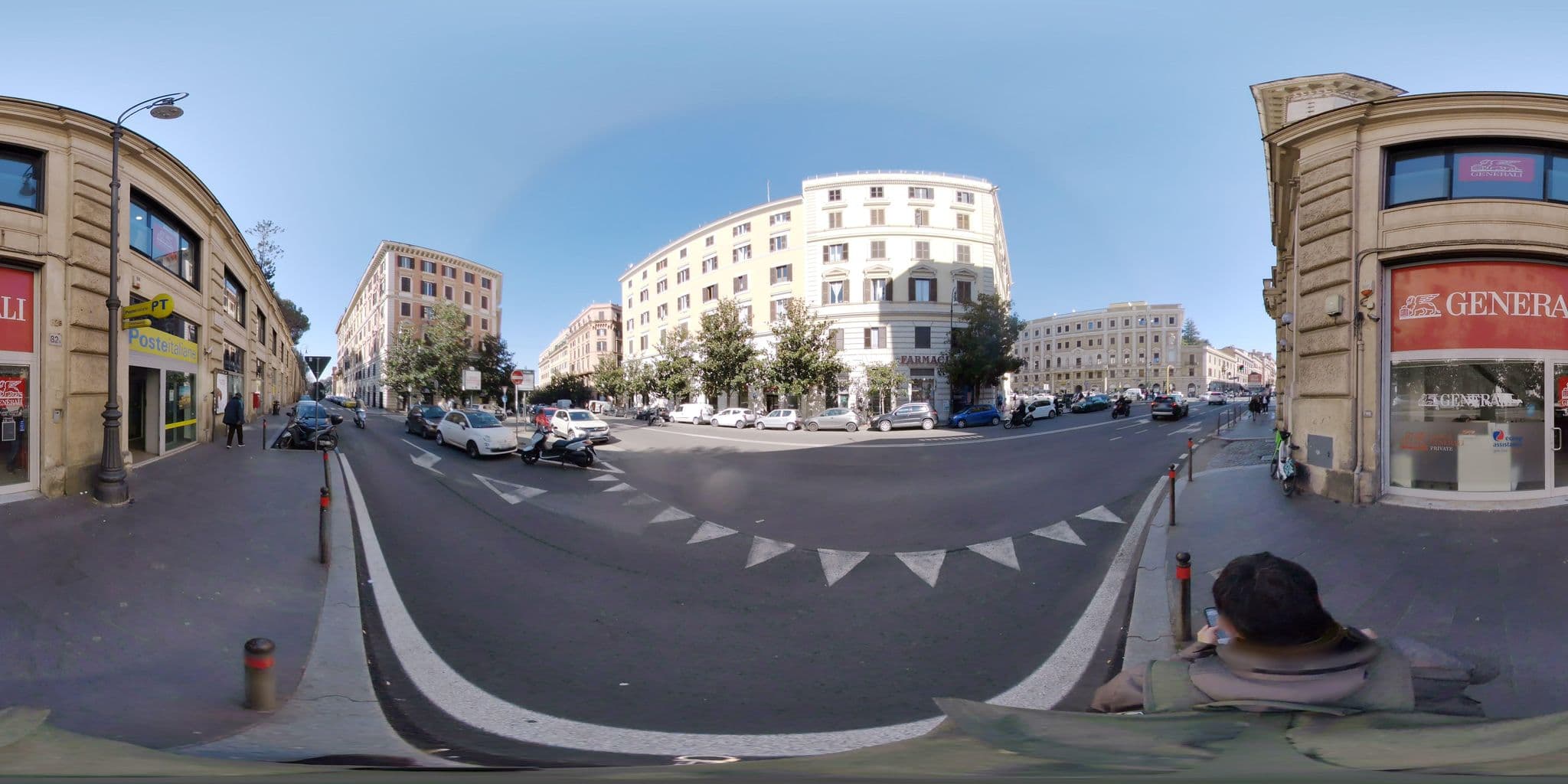 Street view near L'arco del Colosseo, Monti — © mapconcierge (CC BY-SA · Mapillary)