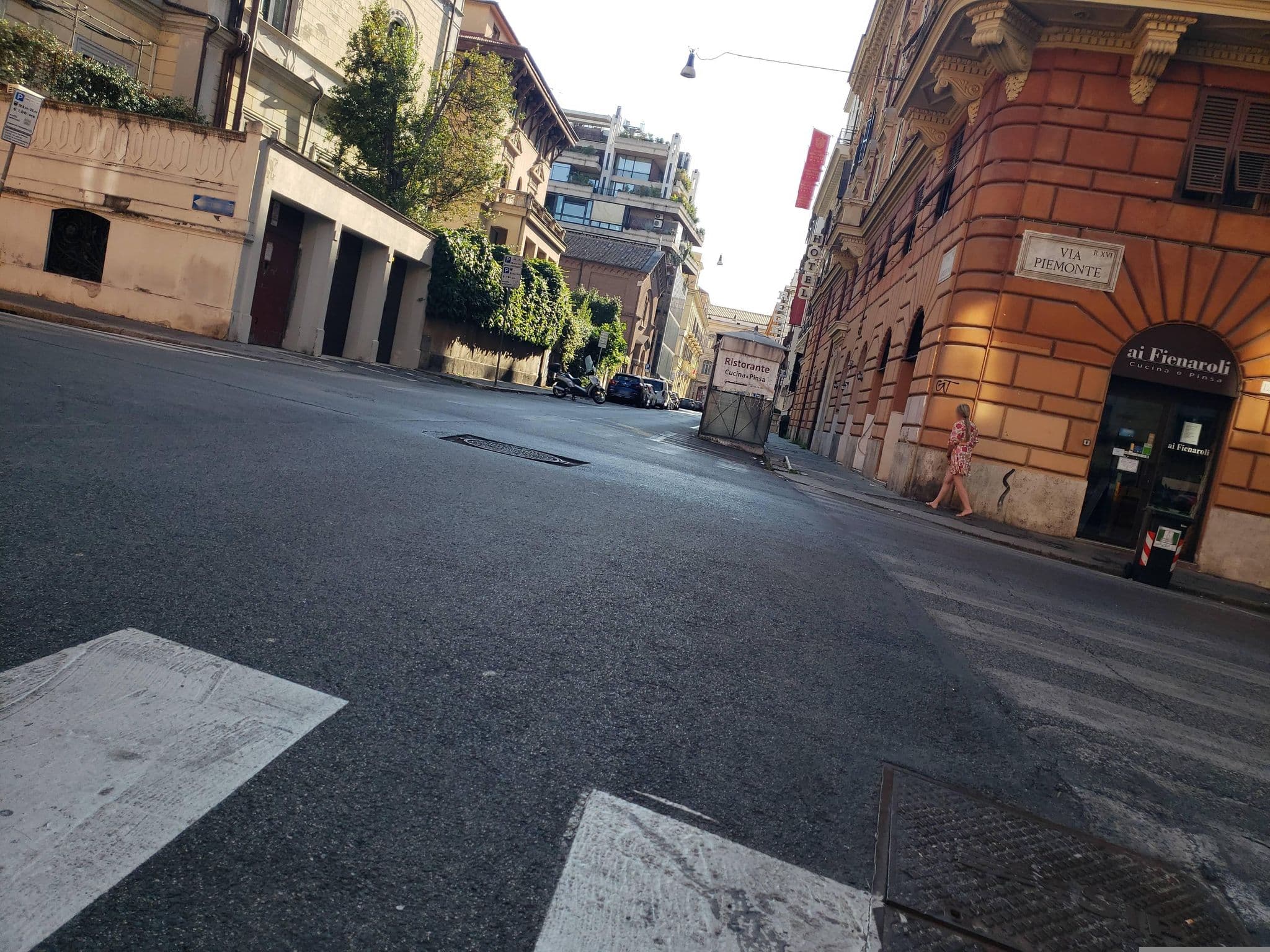 Street view near Lifestyle Veneto Suite, Ludovisi — © mapfool (CC BY-SA · Mapillary)