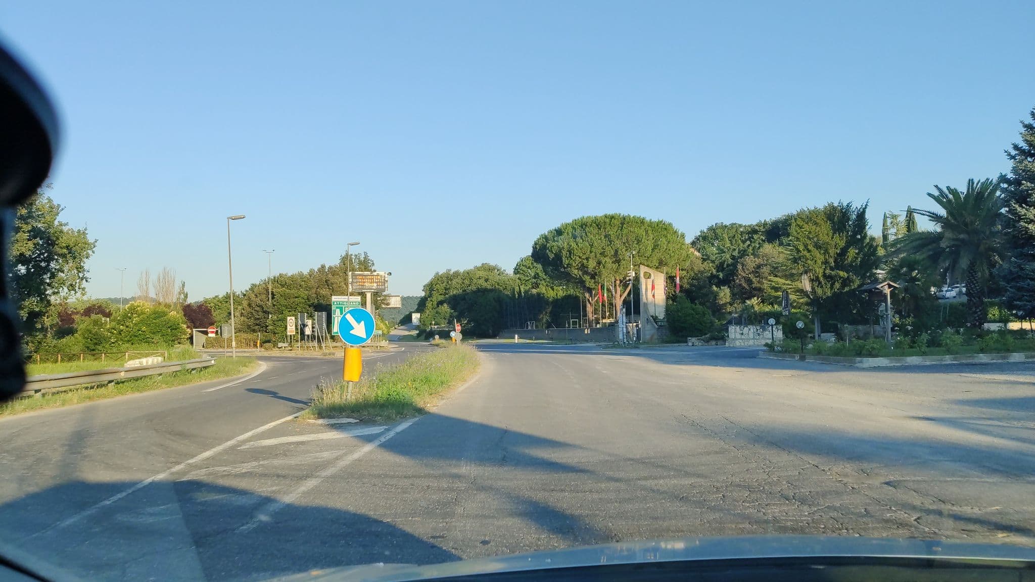 Street view near Casavacanze Sant'Eugenia, Attigliano — © arcanma (CC BY-SA · Mapillary)