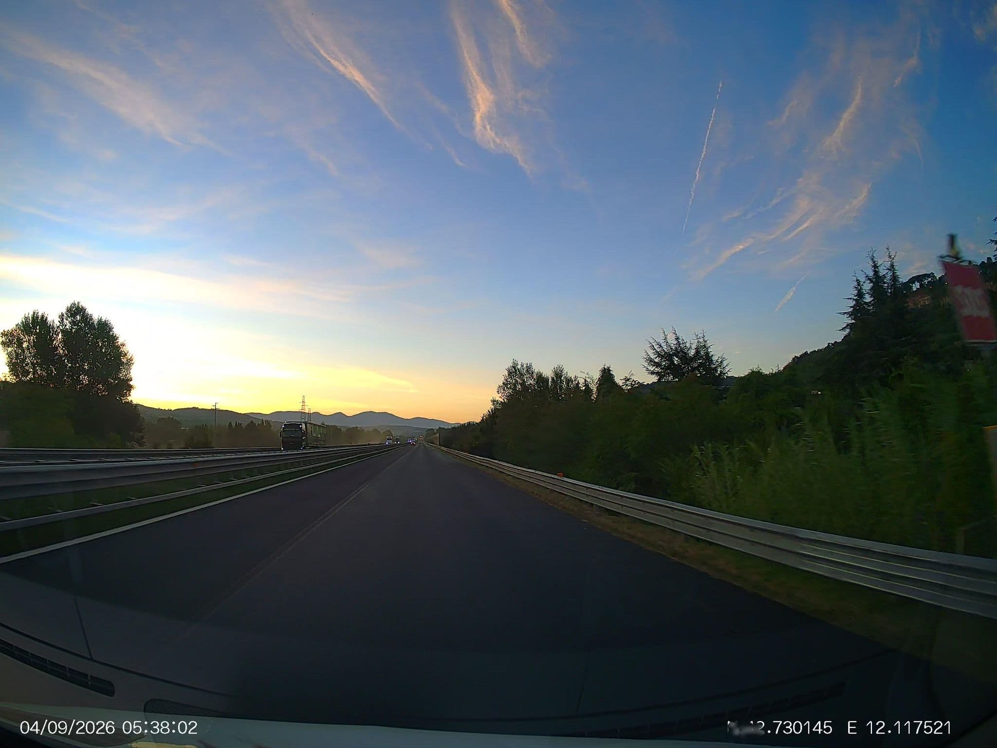 Street view near picchio, Orvieto — © renaultgt (CC BY-SA · Mapillary)