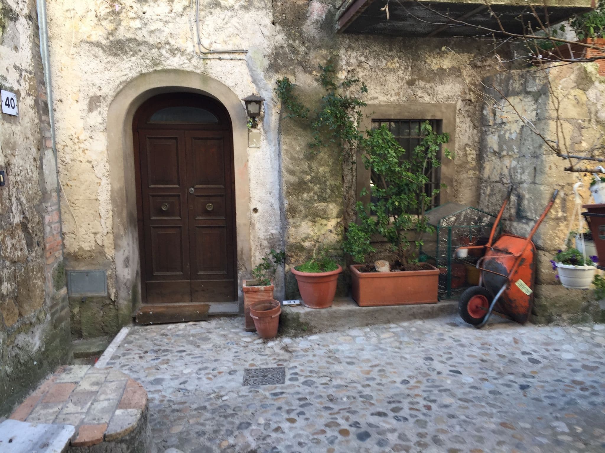 Street view near Casa sull Rupe, Mazzano Romano — © richlv (CC BY-SA · Mapillary)