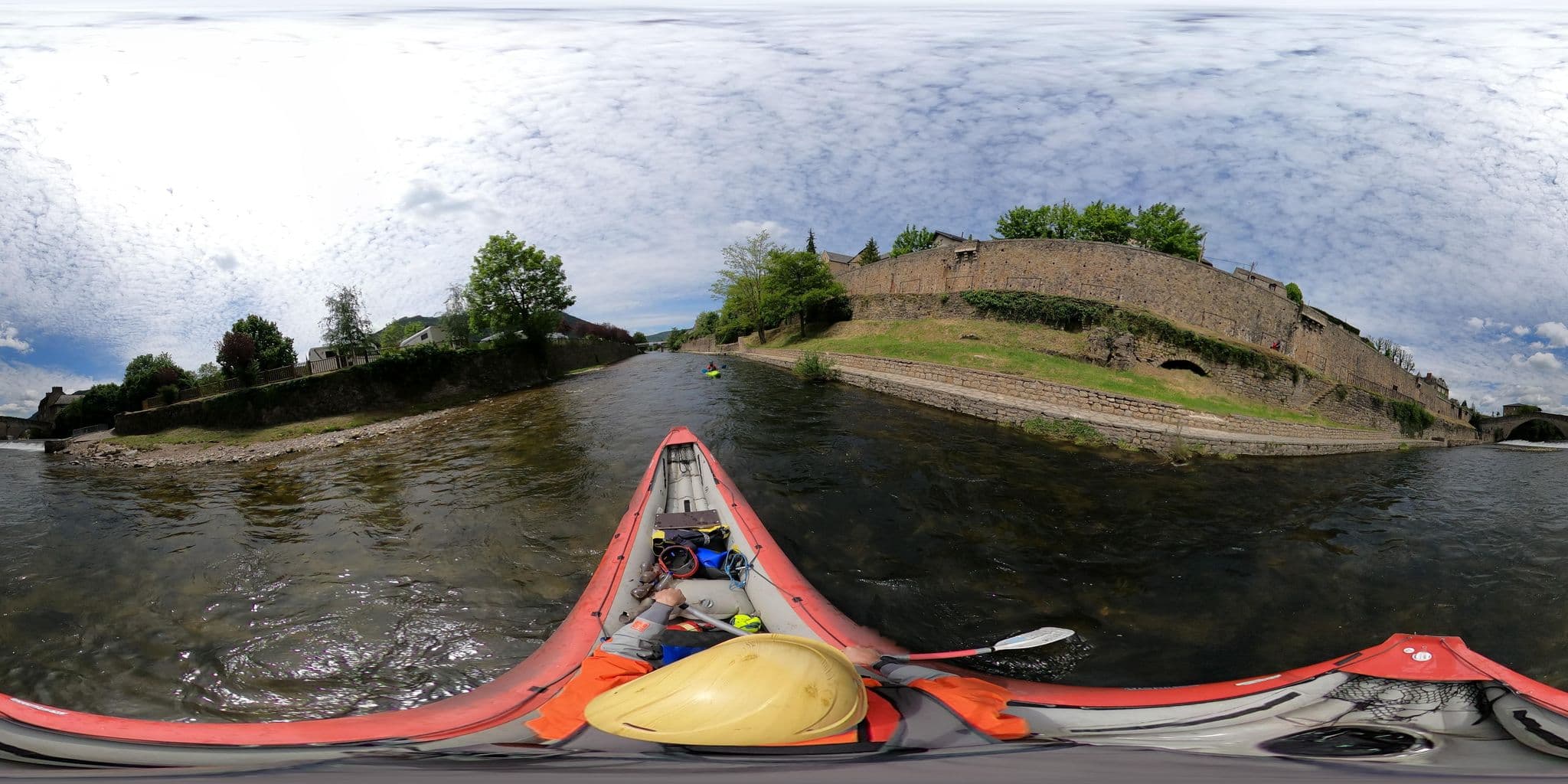 Street view near Aire de camping-car de Mende, Mende — © SMLD48 (CC BY-SA · Mapillary)