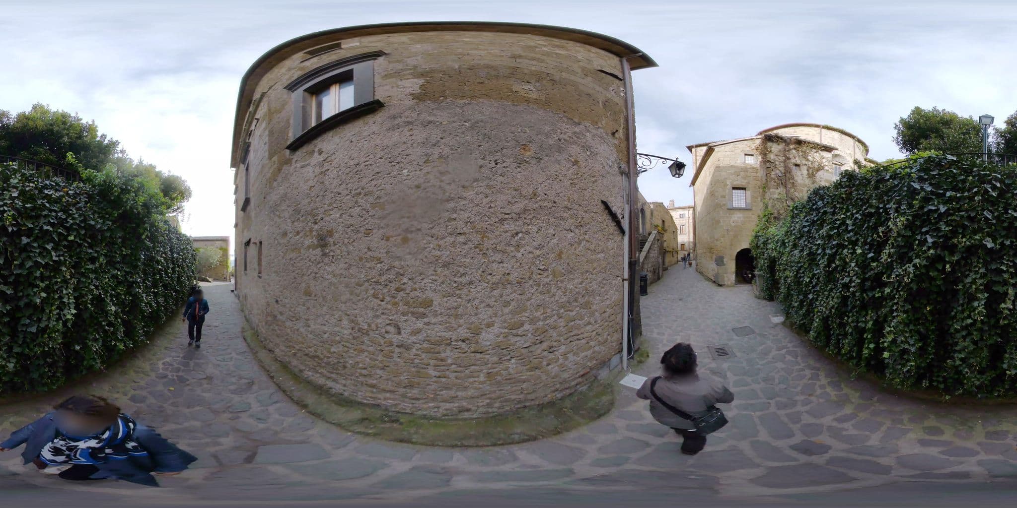 Street view near Corte della Maestà, Bagnoregio — © mapconcierge (CC BY-SA · Mapillary)