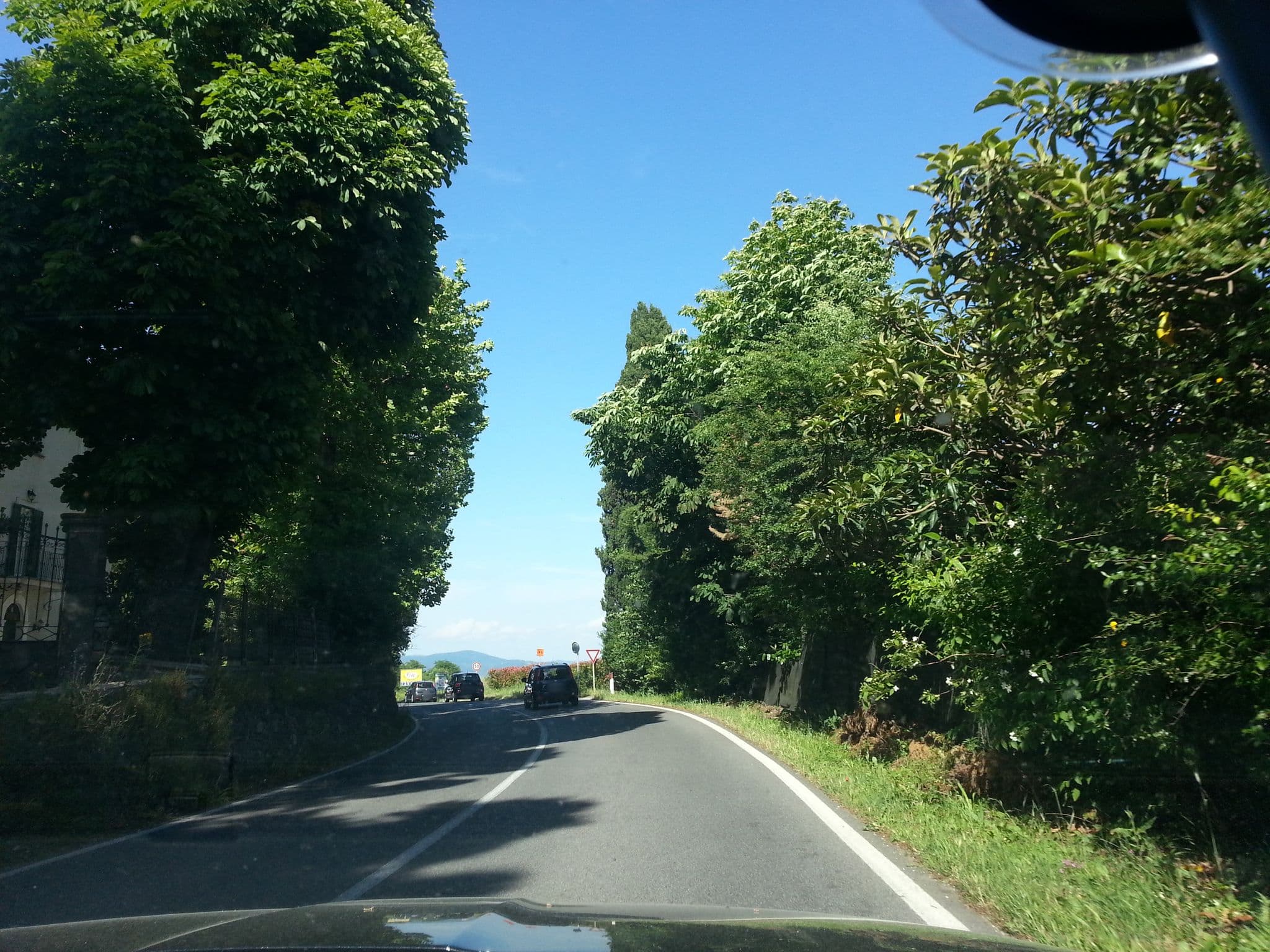 Street view near Agriturismo Tenuta Buonrespiro, Porano — © bluescreen (CC BY-SA · Mapillary)