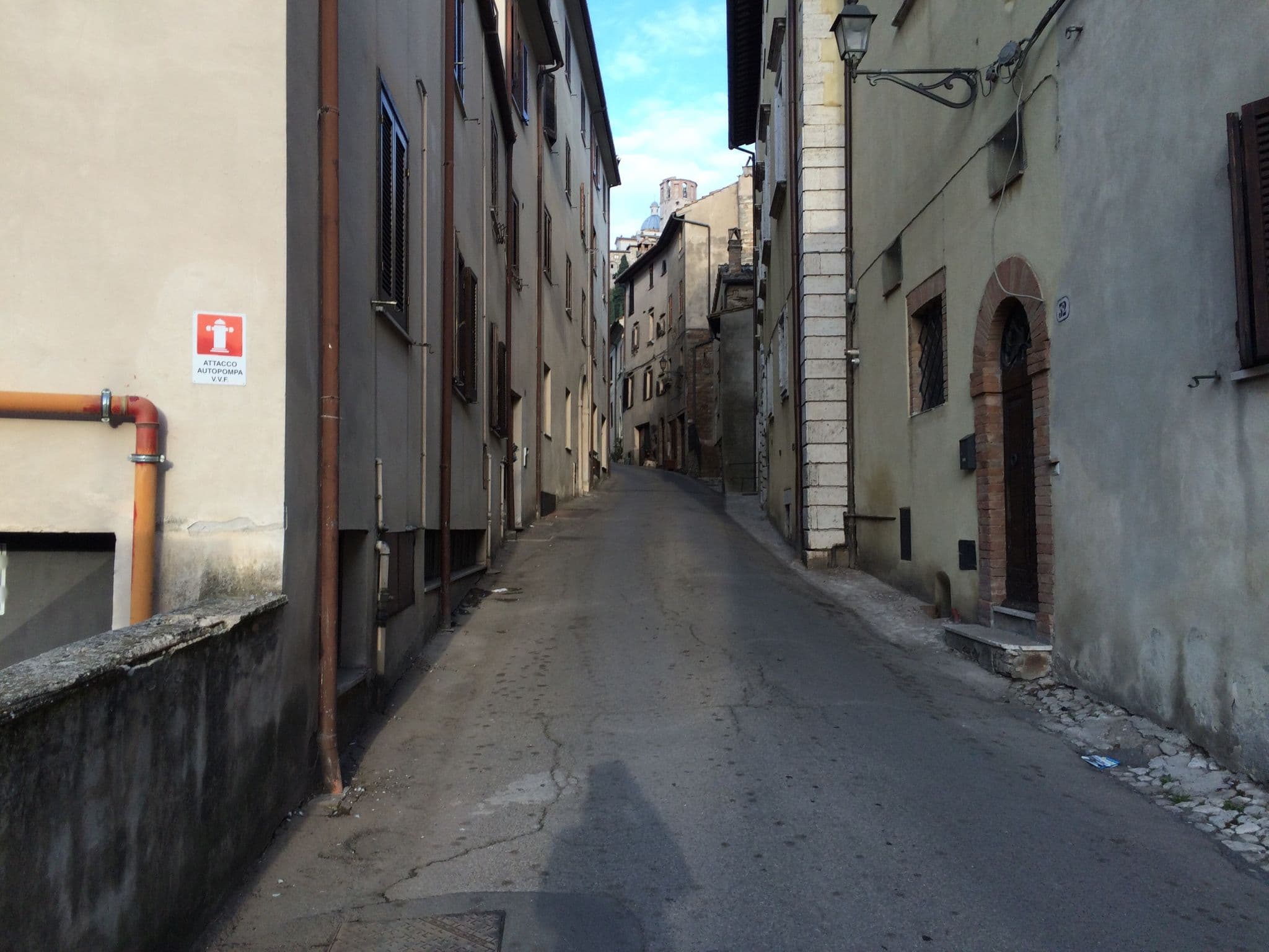 Street view near Palazzo Venturelli, Amelia — © arcanma (CC BY-SA · Mapillary)