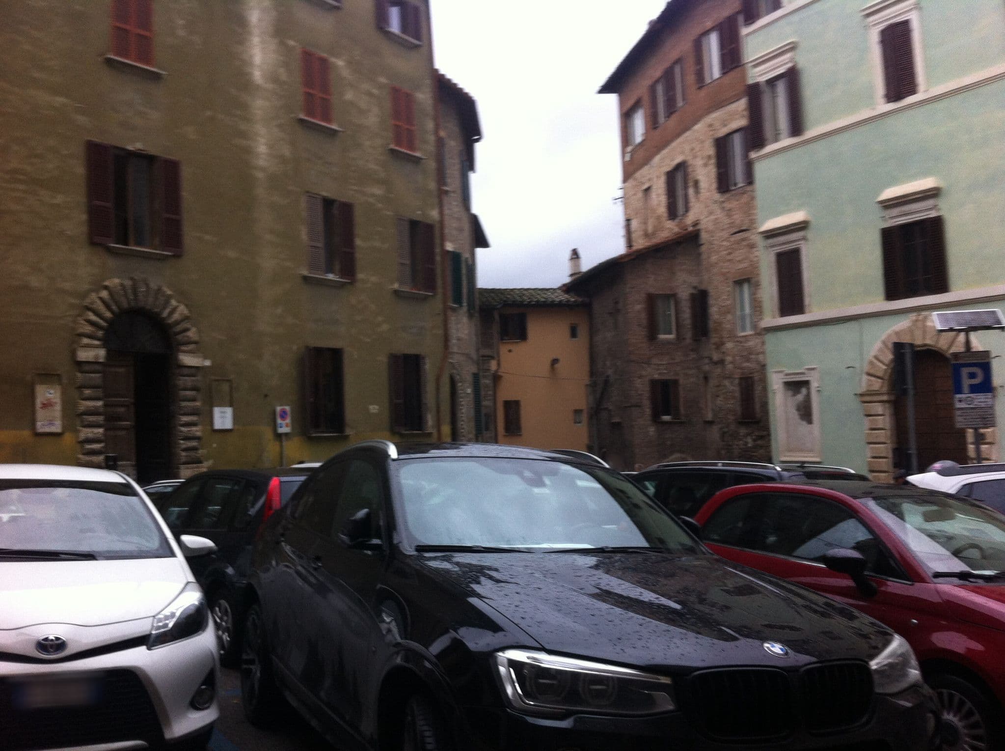 Street view near Residenza Baldesca, Perugia — © maura (CC BY-SA · Mapillary)