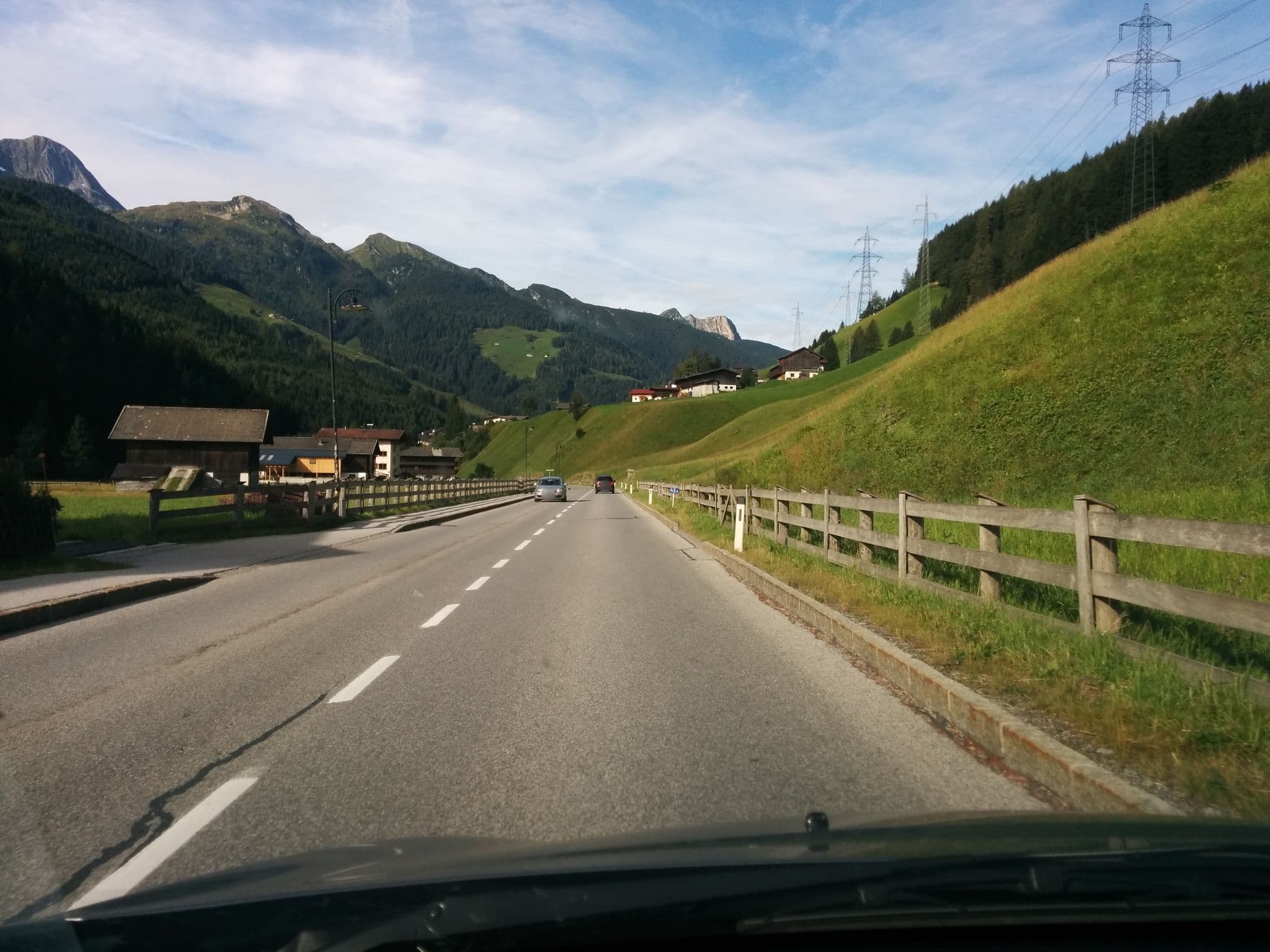 Street view near Gästehaus Franz, Zell am Ziller — © floe (CC BY-SA · Mapillary)