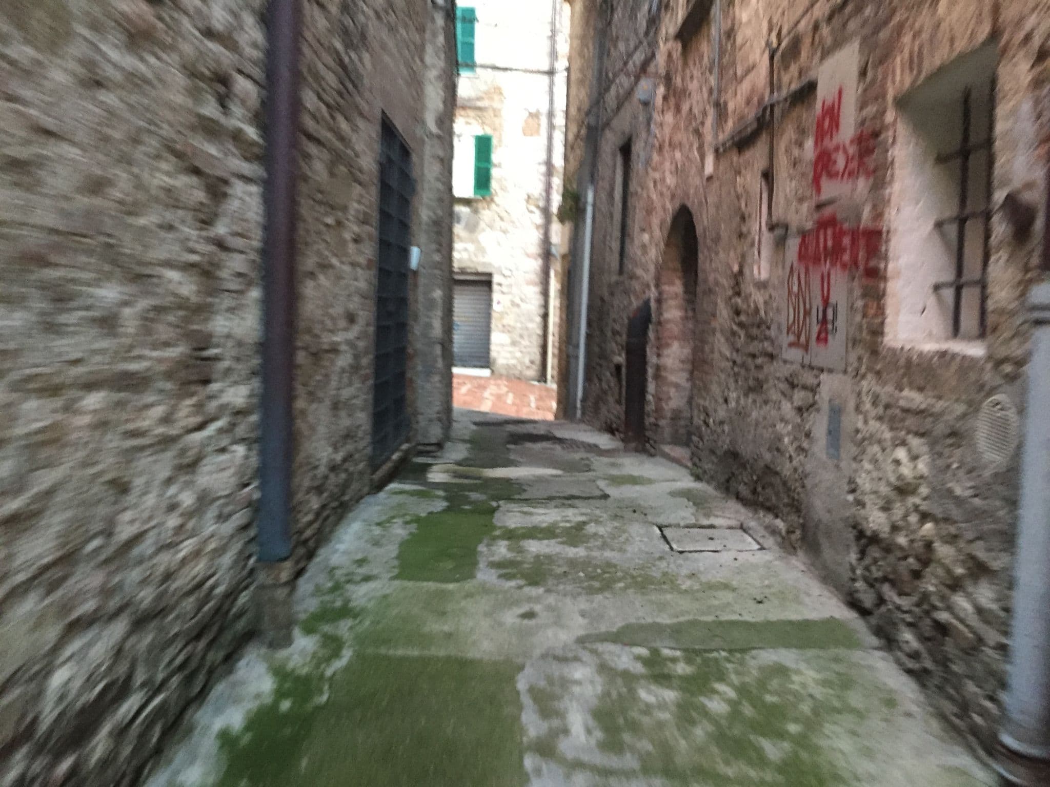 Street view near La tana del priore, Perugia — © valeriacle (CC BY-SA · Mapillary)