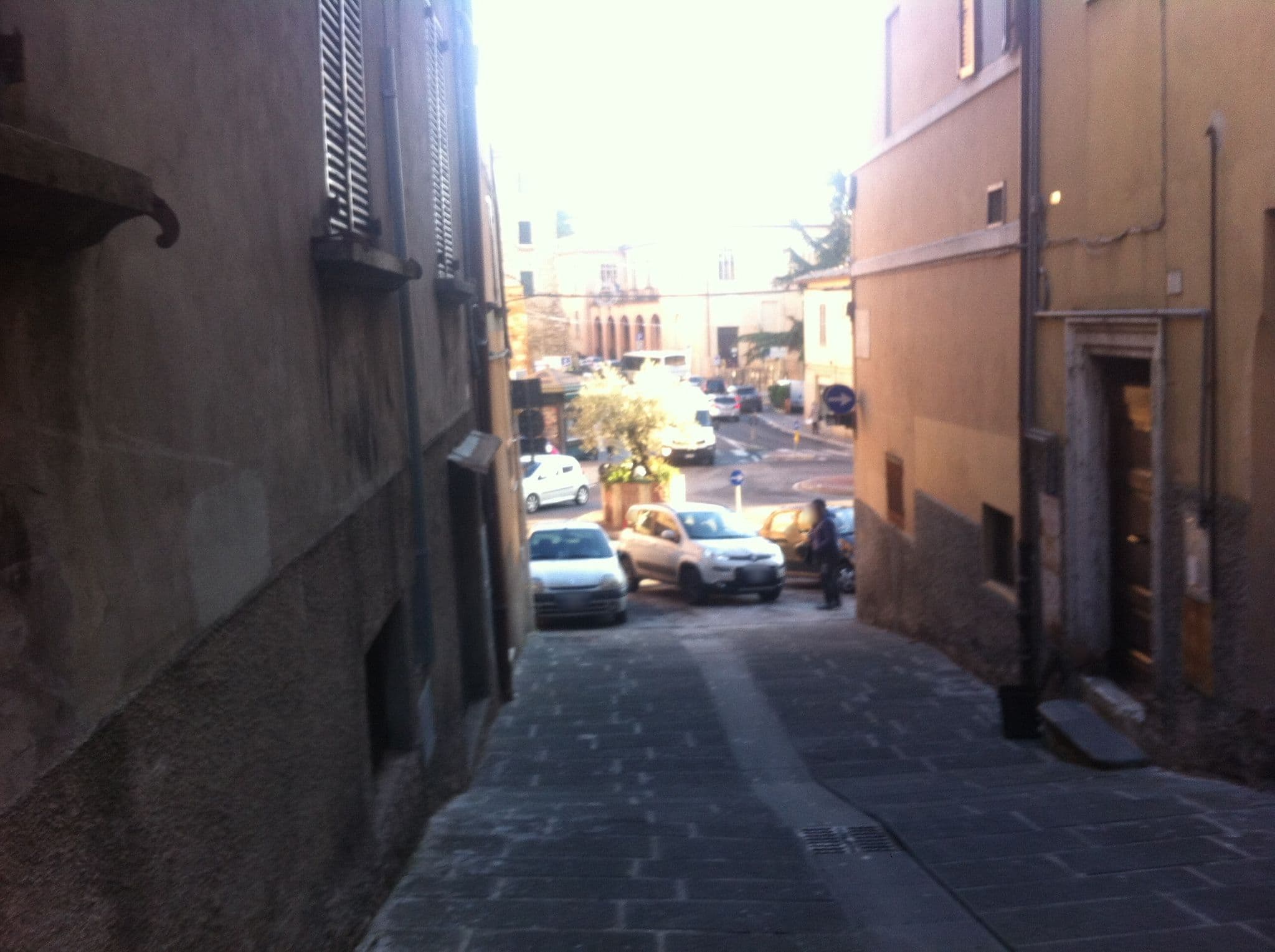 Street view near Appartamento Porta Pesa, Perugia — © maura (CC BY-SA · Mapillary)