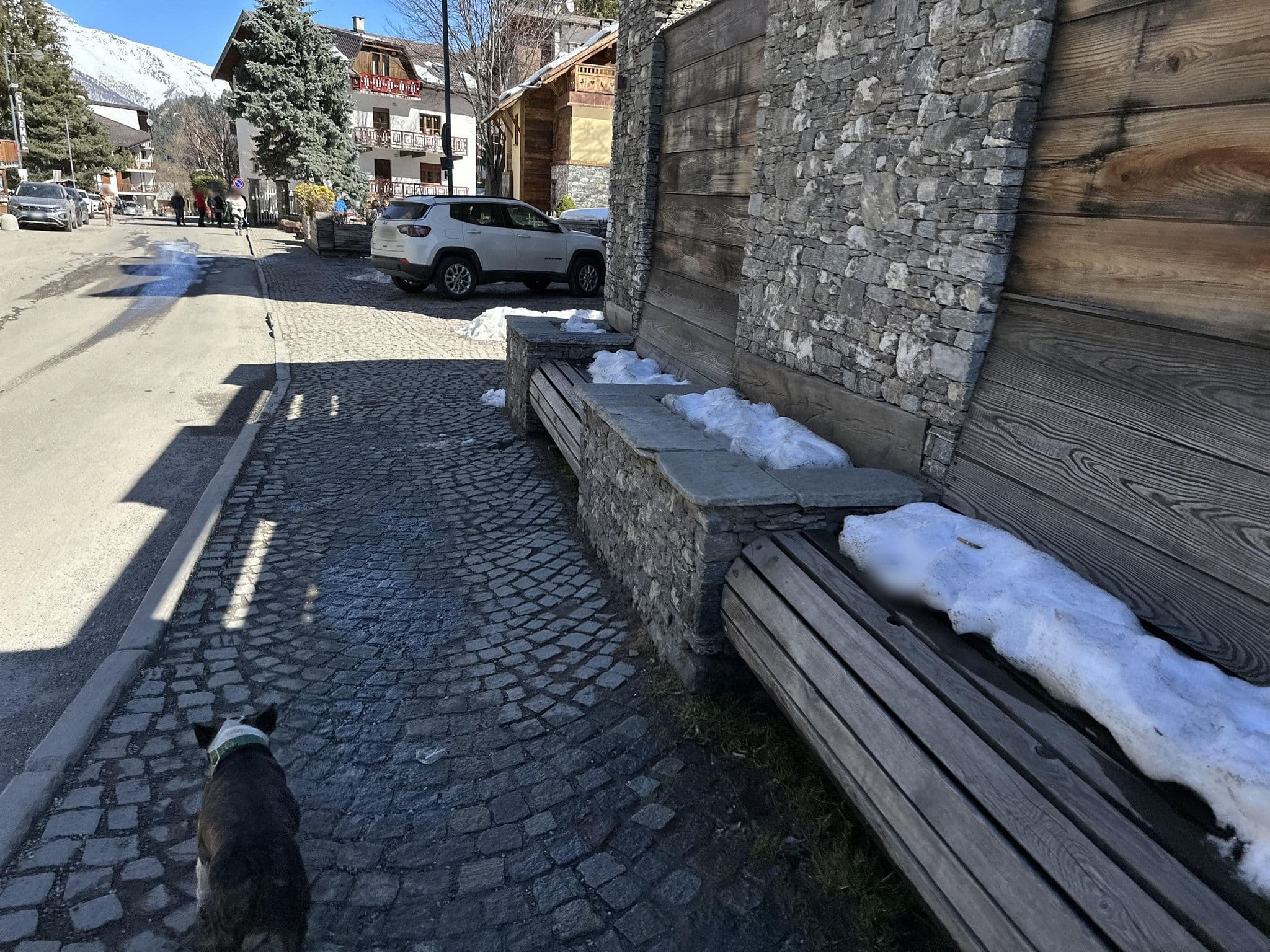 Street view near hotel sayonara, Sauze d'Oulx — © RSTQ (CC BY-SA · Mapillary)