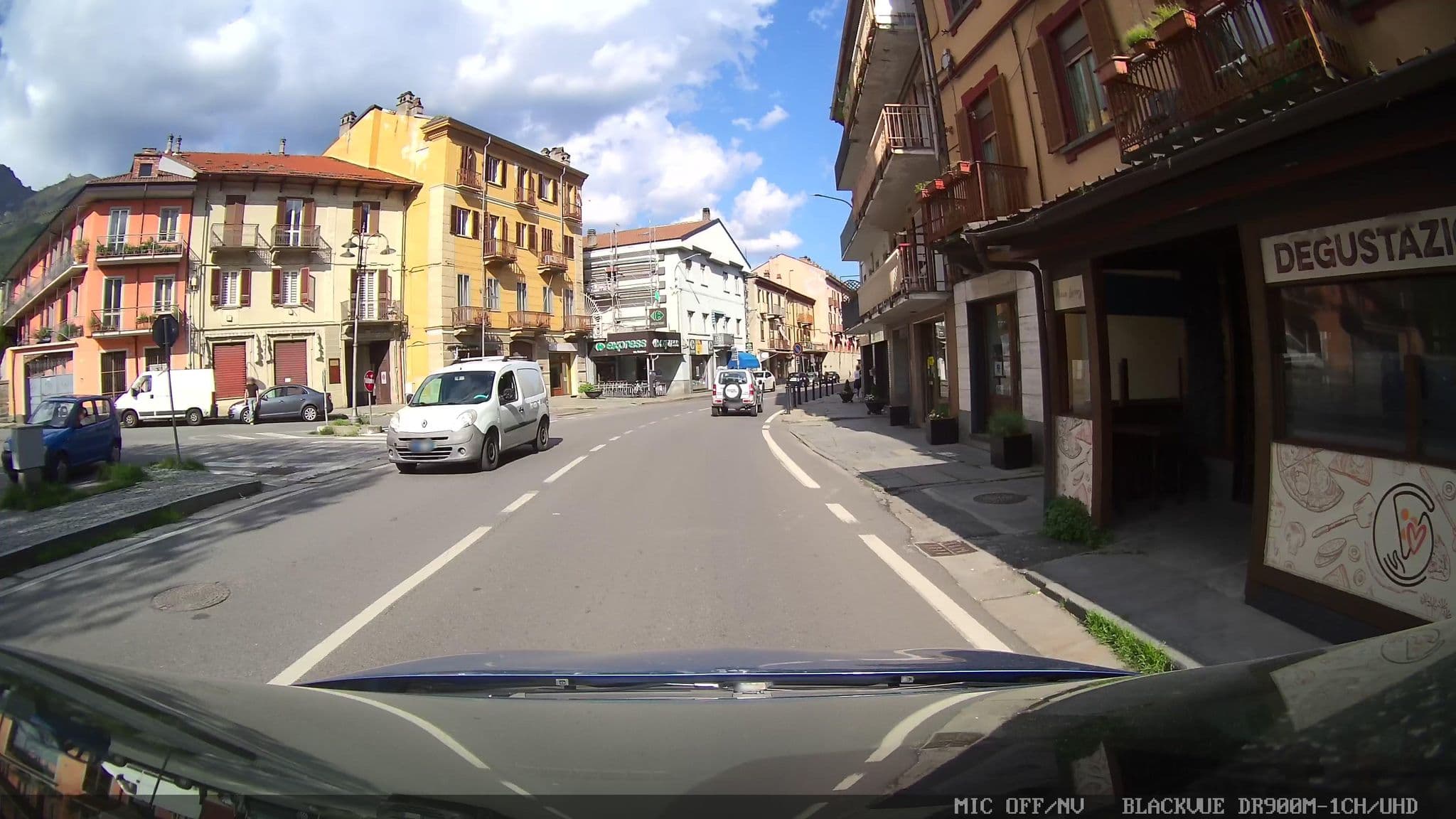 Street view near Ristorante Pizzeria Hotel di Bracciano Giovanna, Bussoleno — © jrachi (CC BY-SA · Mapillary)