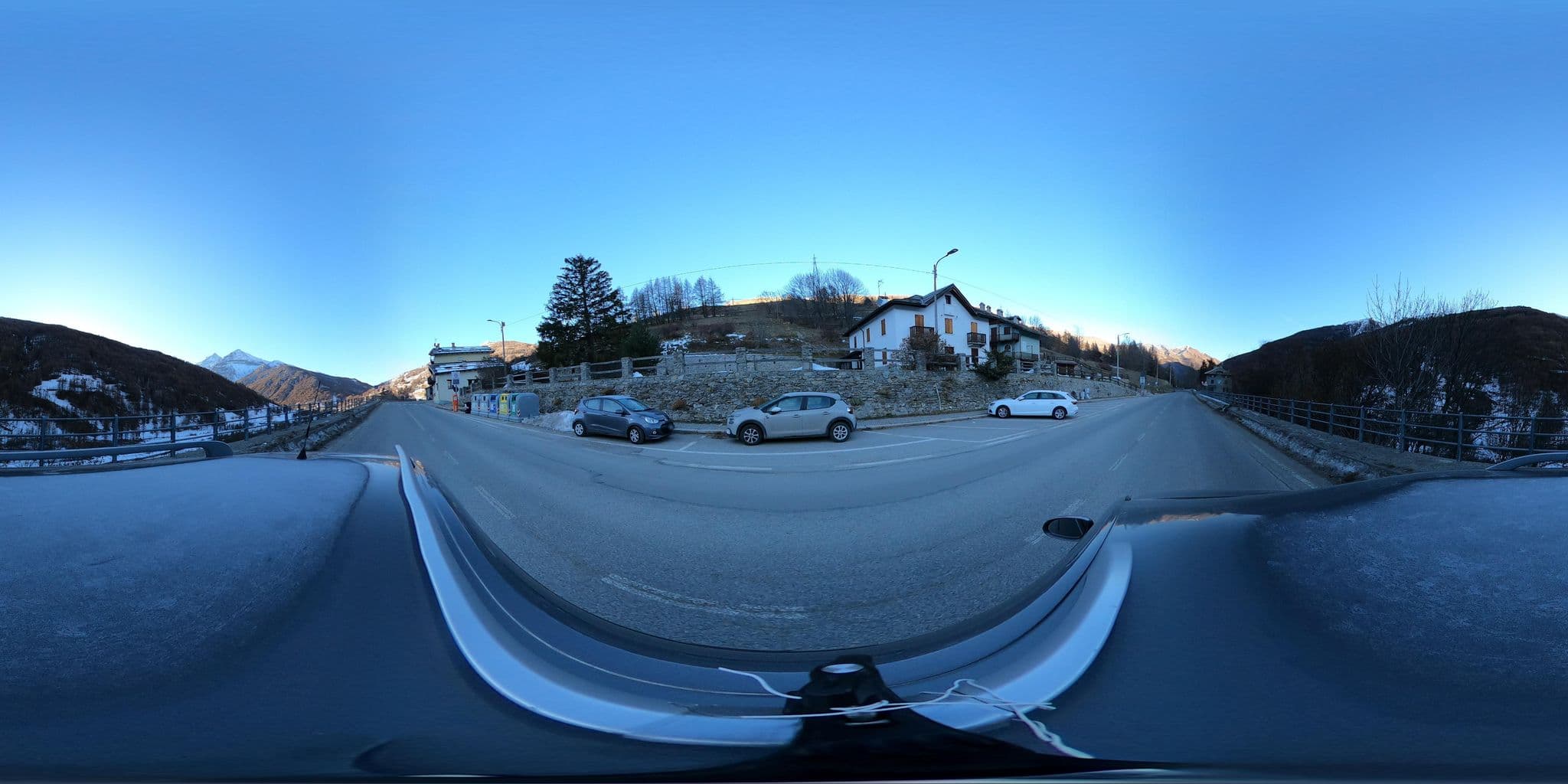 Street view near Villaggio Gofree, Sauze d'Oulx — © canfe (CC BY-SA · Mapillary)