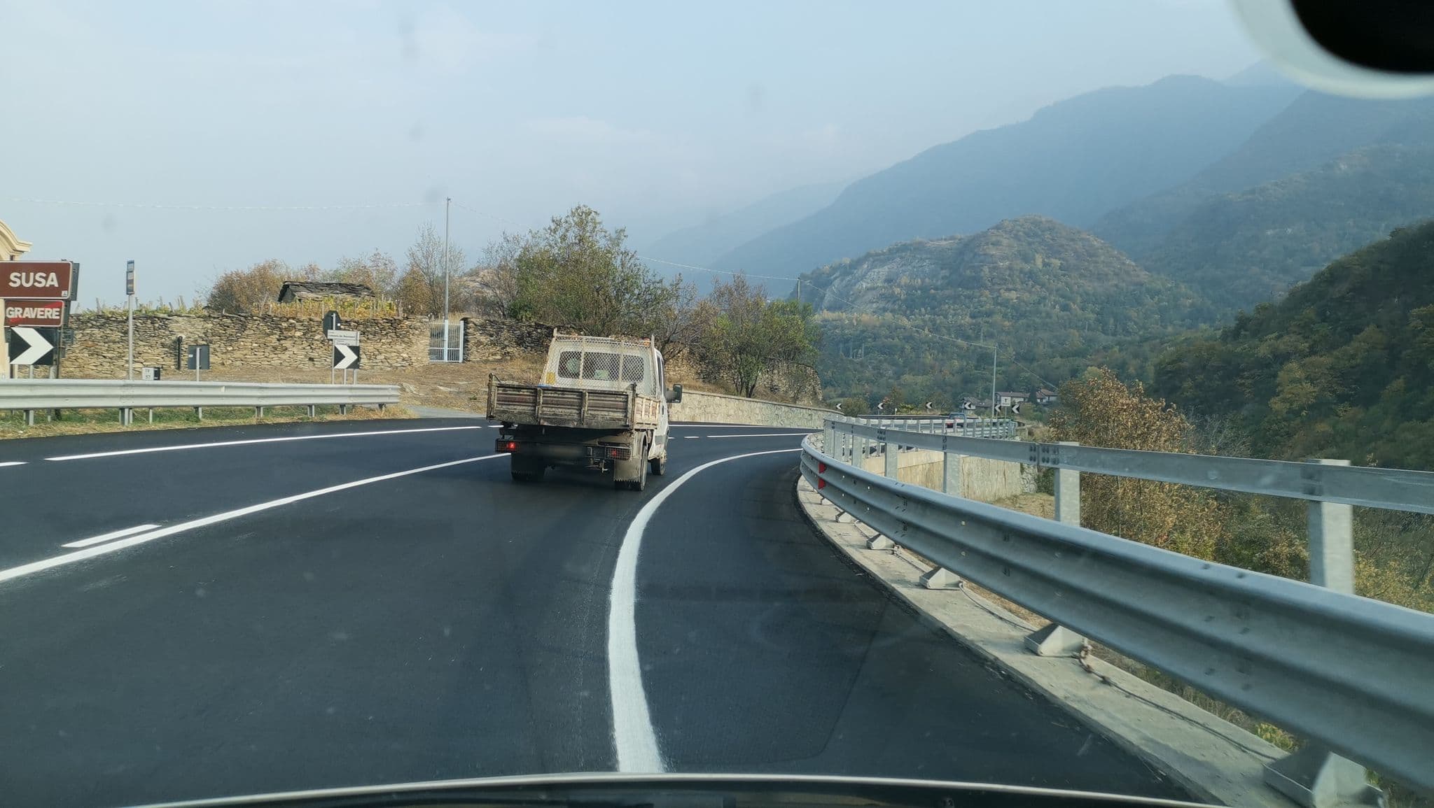Street view near Piscina, Susa — © maxtar1965 (CC BY-SA · Mapillary)