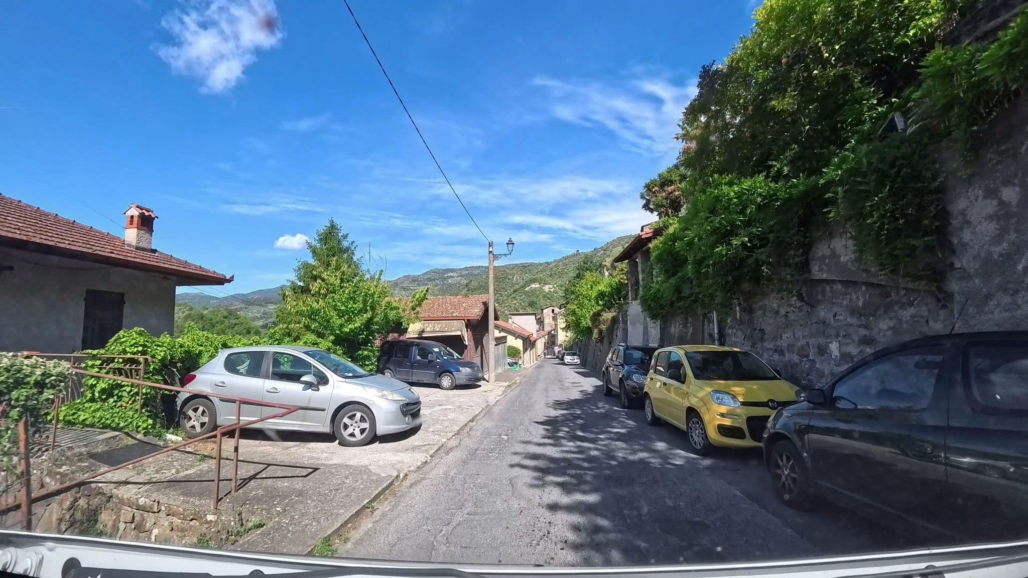 Street view near Apricus Locanda, Dolceacqua — © voyage-hors-saison (CC BY-SA · Mapillary)