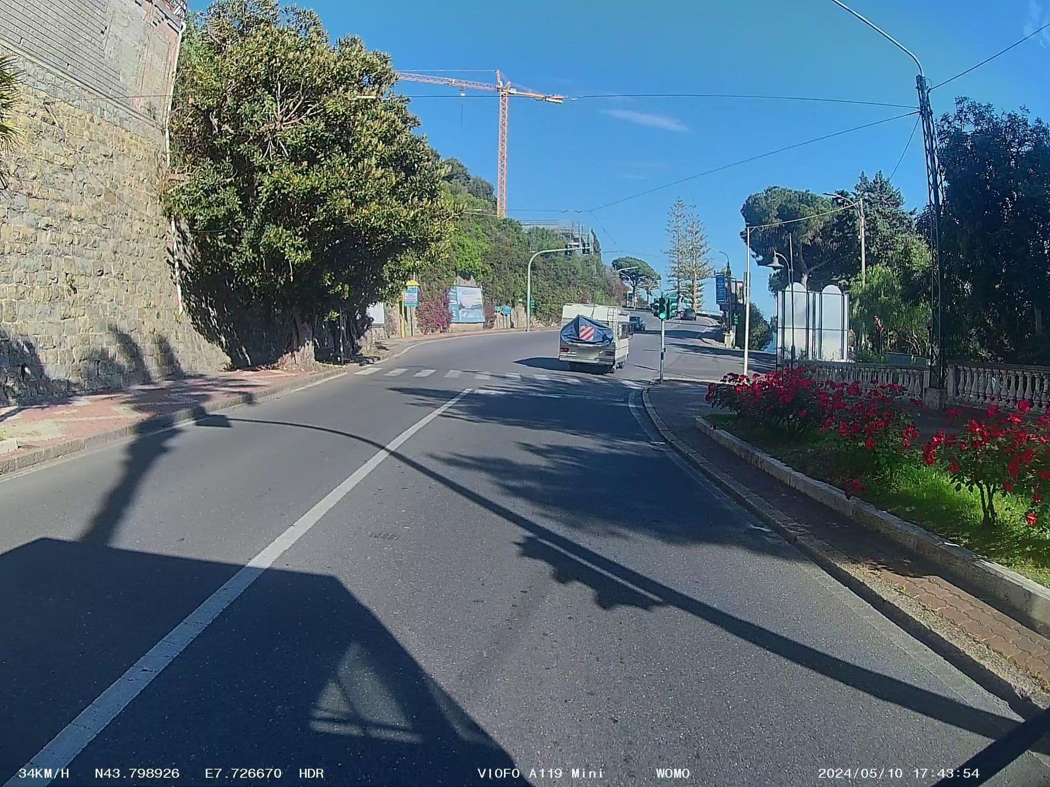 Street view near Della Rose, Ospedaletti — © soulcover (CC BY-SA · Mapillary)