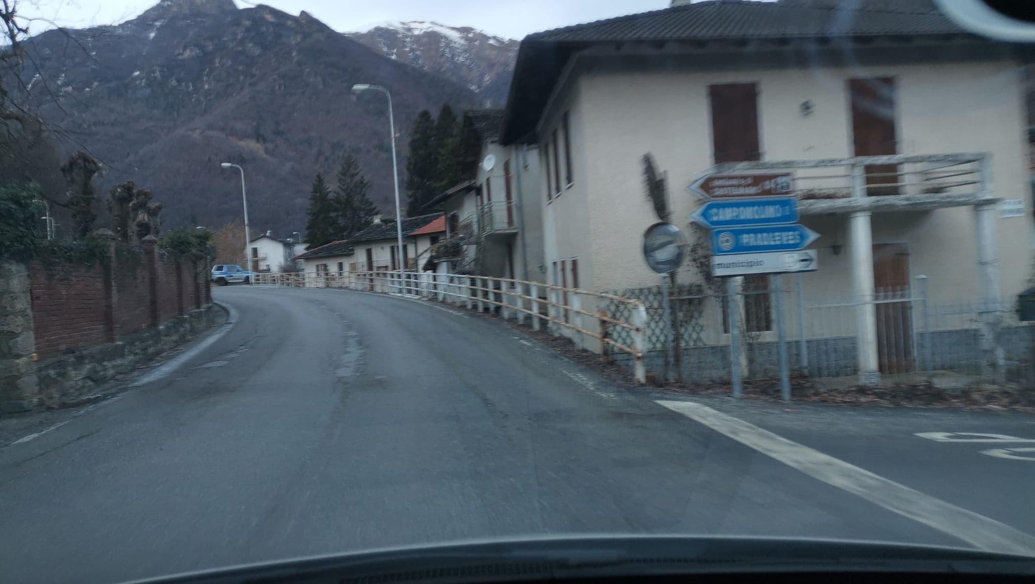 Street view near B&B Il Giardino di Pradleves, Roccabruna — © maxtar1965 (CC BY-SA · Mapillary)