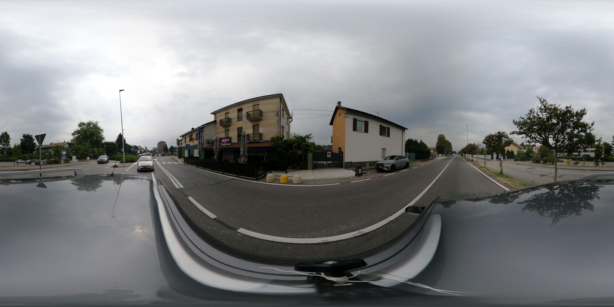 Street view near Albergo Davide, Rivoli — © canfe (CC BY-SA · Mapillary)