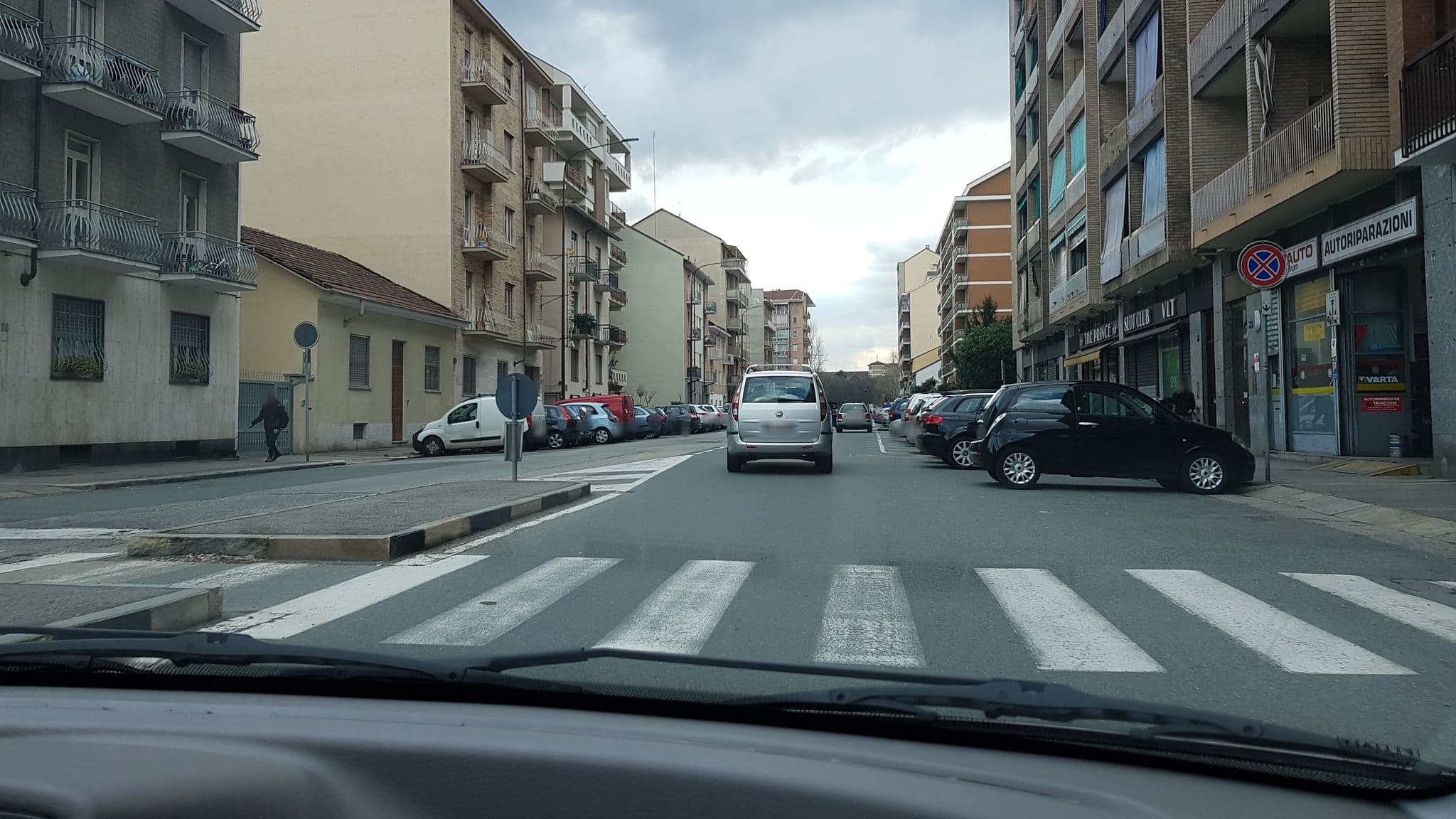 Street view near Hotel Giada, Filadelfia — © emanuele (CC BY-SA · Mapillary)
