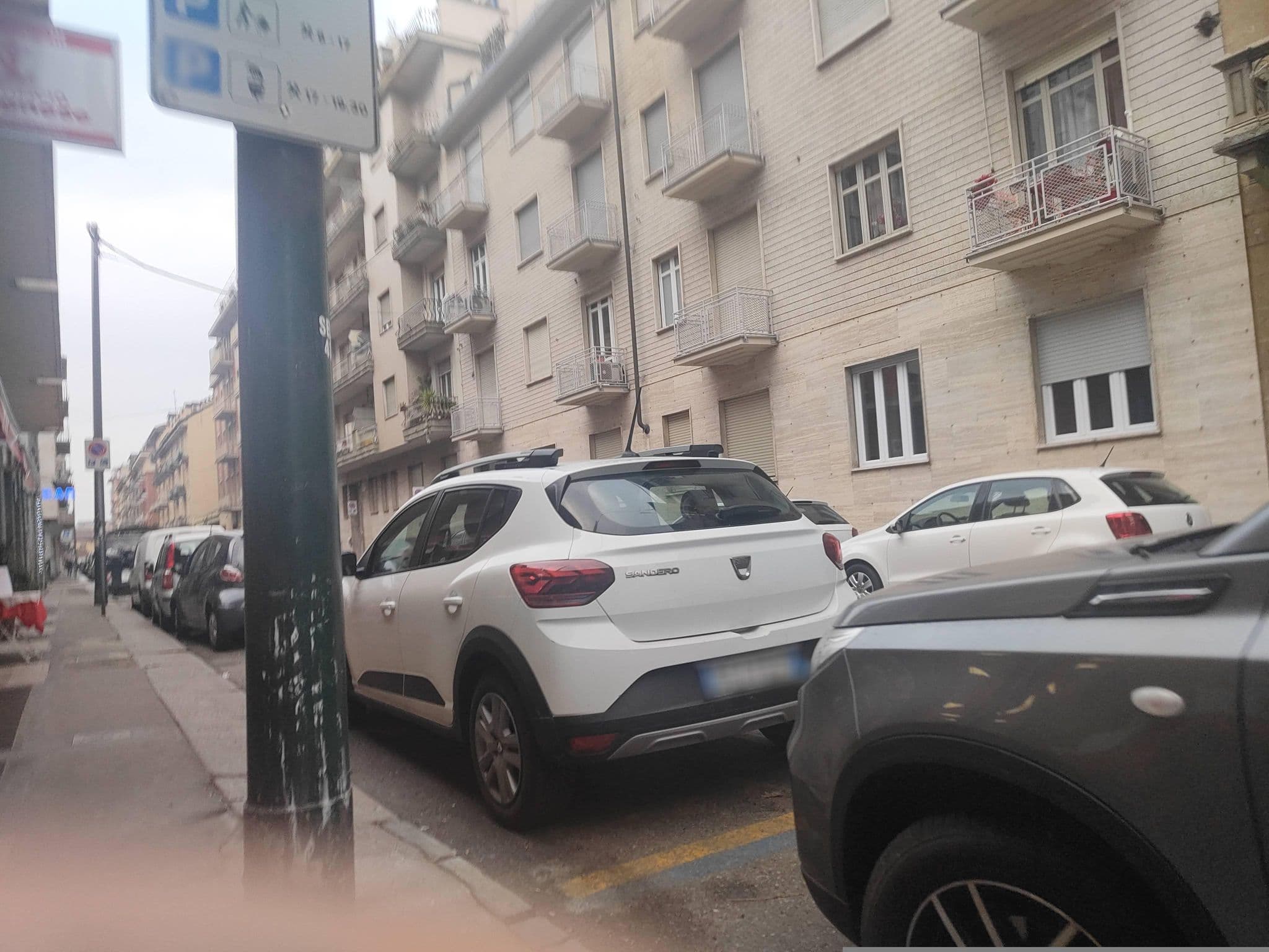 Street view near BnB 83, Crocetta — © omfg_notpr (CC BY-SA · Mapillary)