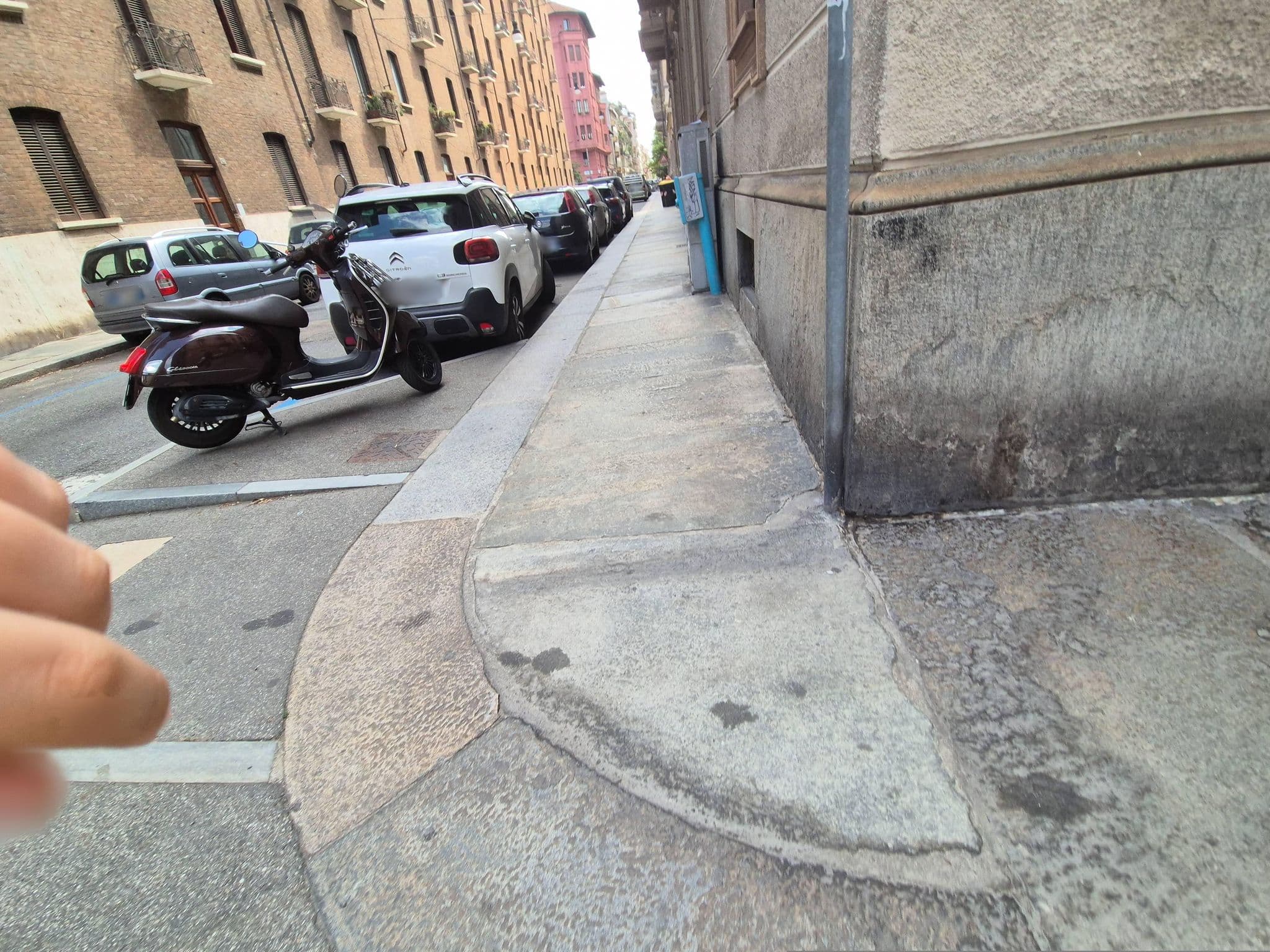 Street view near Residenza Torino Crocetta, Crocetta — © omfg_notpr (CC BY-SA · Mapillary)