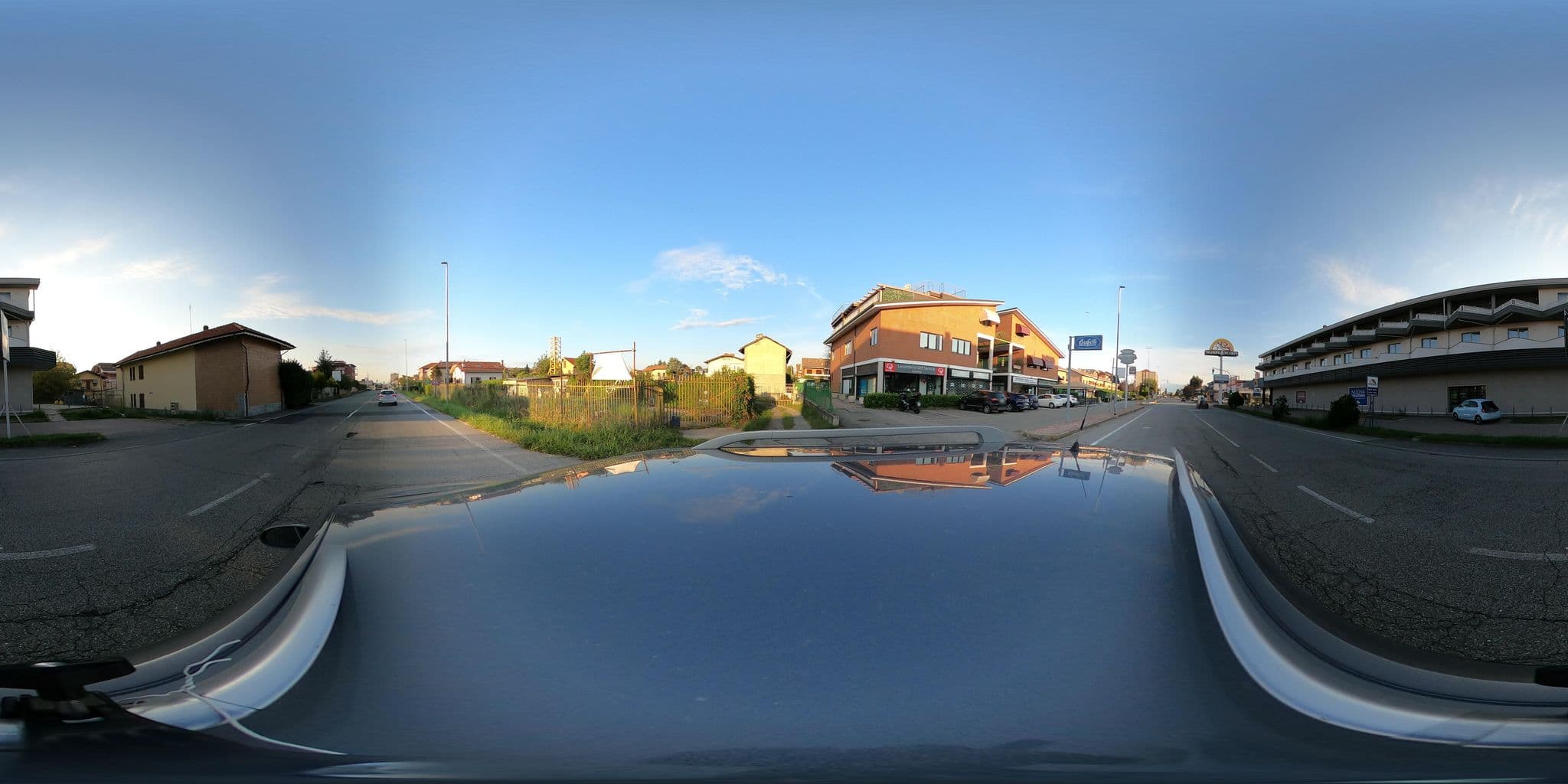 Street view near Abbacamere, Borgaro Torinese — © canfe (CC BY-SA · Mapillary)