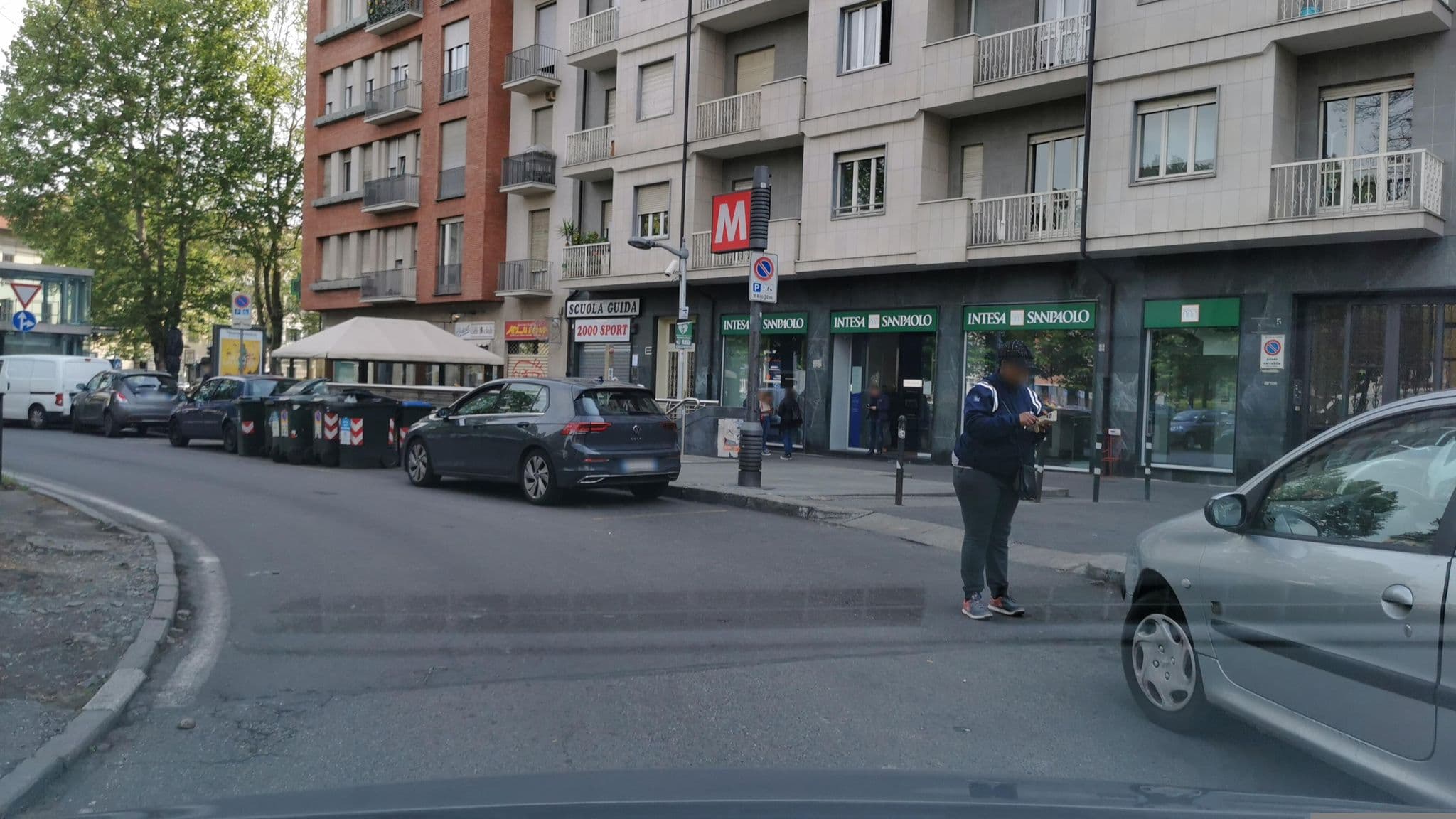 Street view near Appartamento Elena, Pozzo Strada — © canfe (CC BY-SA · Mapillary)
