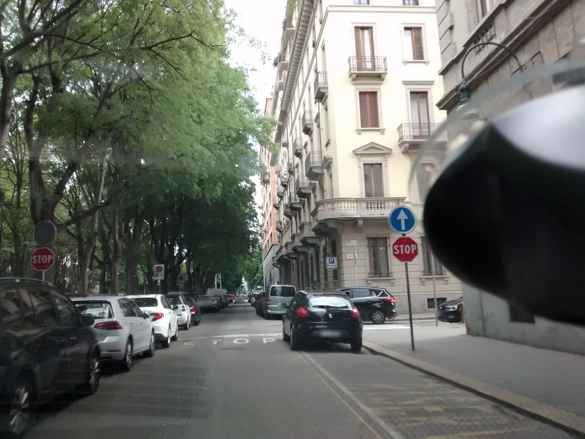 Street view near Albergo Vinzaglio, Quadrilatero — © ffierm (CC BY-SA · Mapillary)