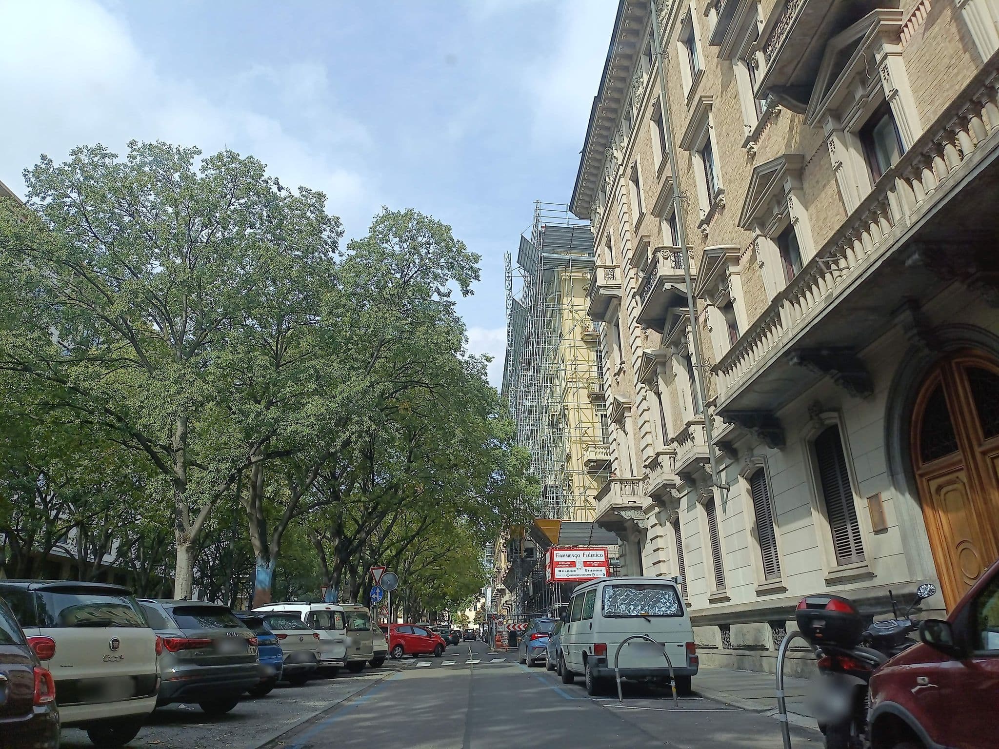 Street view near The Leaf House, San Salvario — © namuit (CC BY-SA · Mapillary)