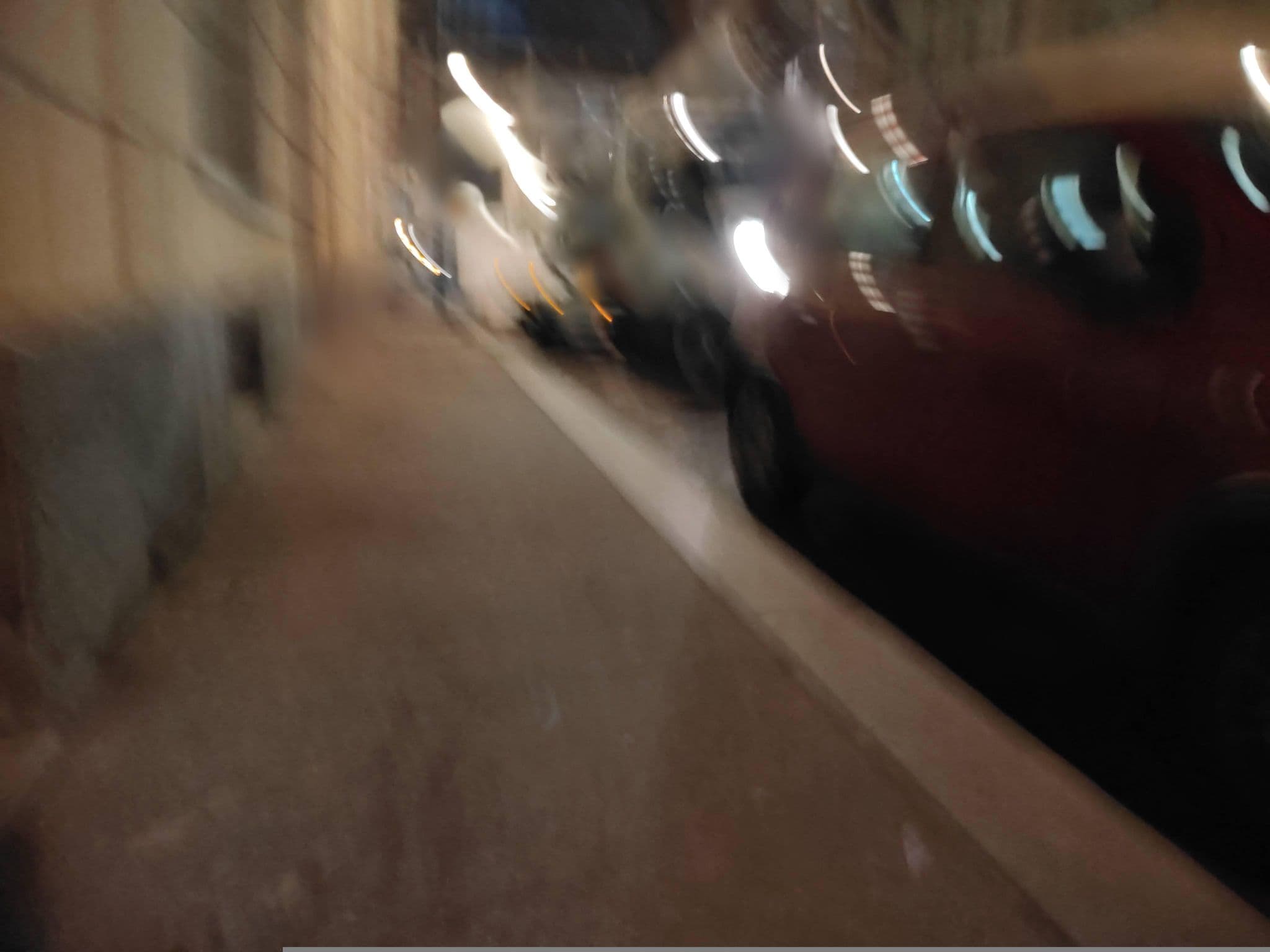 Street view near Golden Eagle, Circoiscrizione I — © omfg_notpr (CC BY-SA · Mapillary)