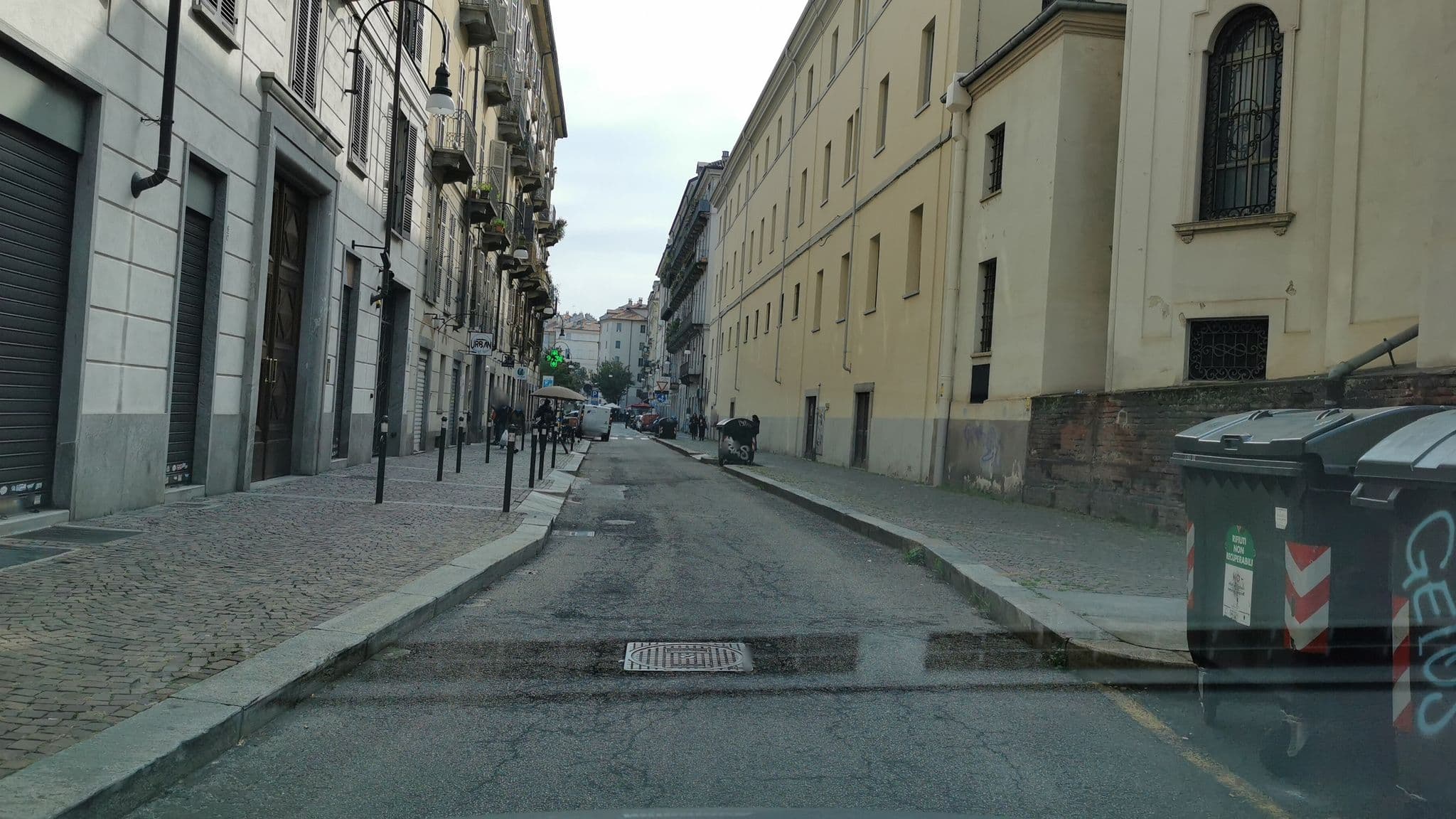 Street view near Appartamento Giulio VI, Porta Palazzo — © canfe (CC BY-SA · Mapillary)