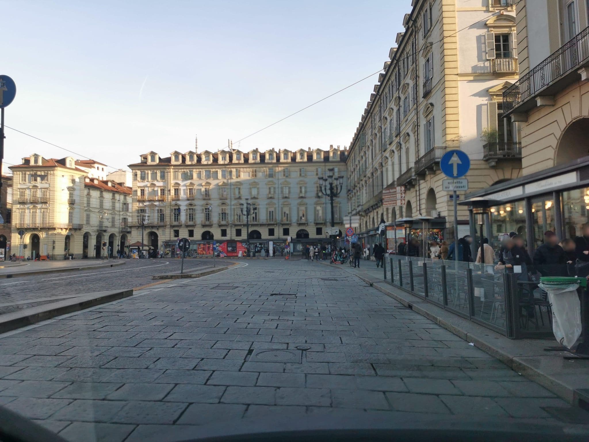 Street view near Ma.Si. SNC di Vlaic Simona & C., Turin — © canfe (CC BY-SA · Mapillary)