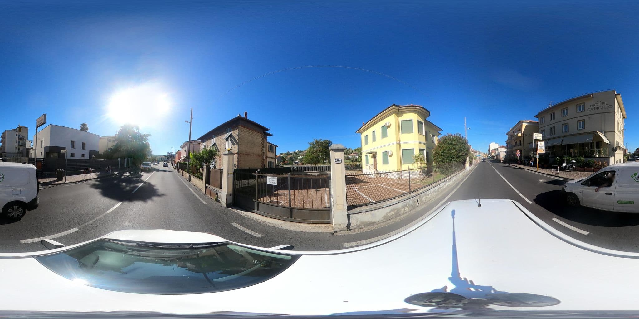 Street view near Damonte Giacomina & Martino Maurizio SNC, San Bartolomeo al Mare — © LucianoC63 (CC BY-SA · Mapillary)
