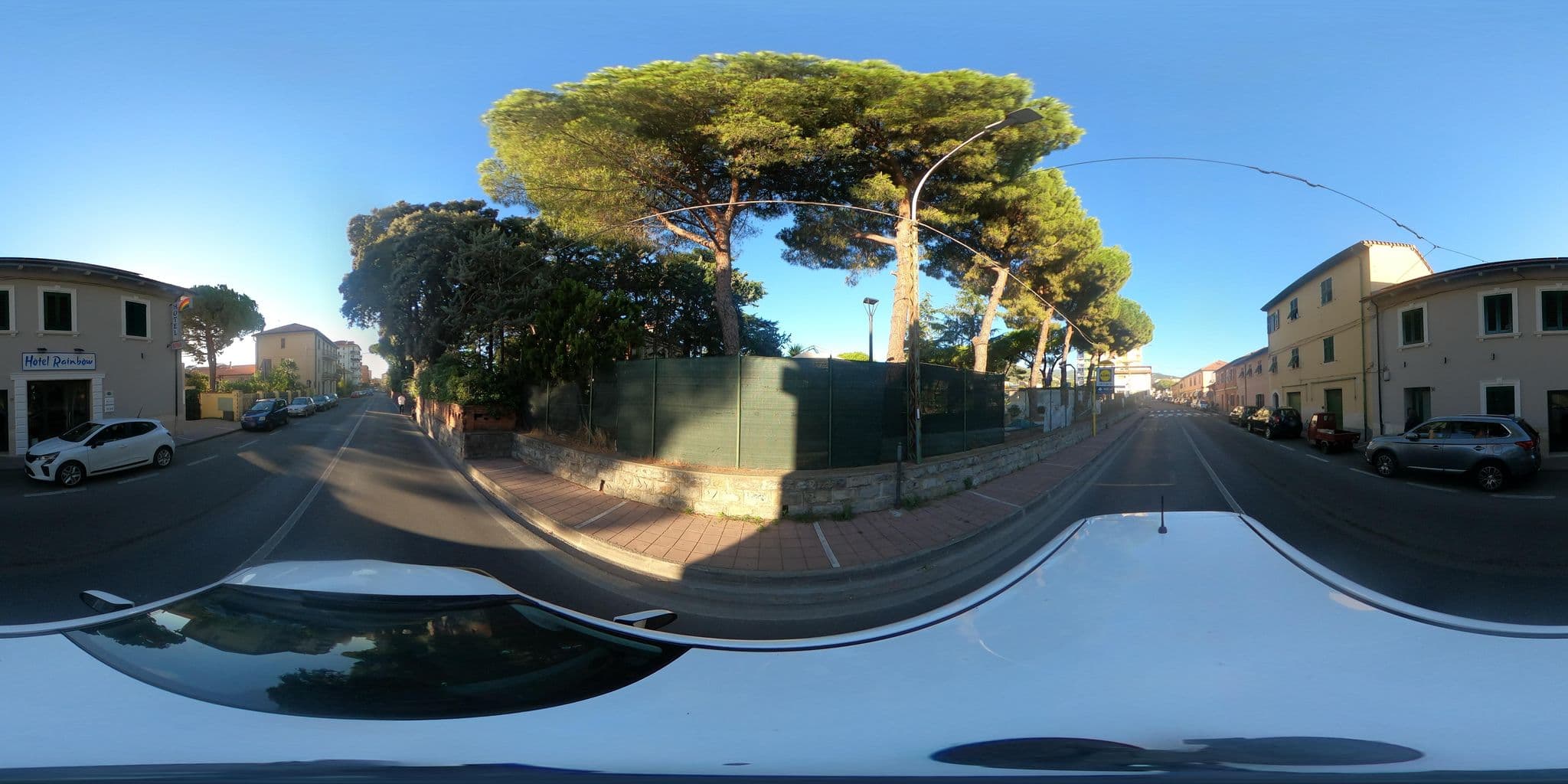 Street view near Hotel Rainbow di Rovati Andrea, Taggia — © LucianoC63 (CC BY-SA · Mapillary)