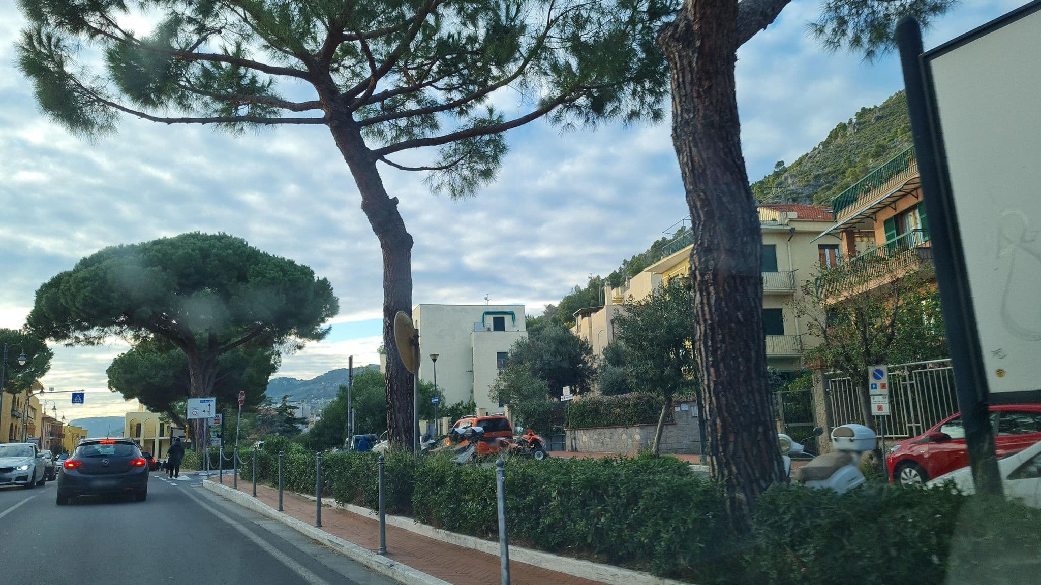 Street view near Albergo Rosetta, Noli — © laniuscollurio (CC BY-SA · Mapillary)