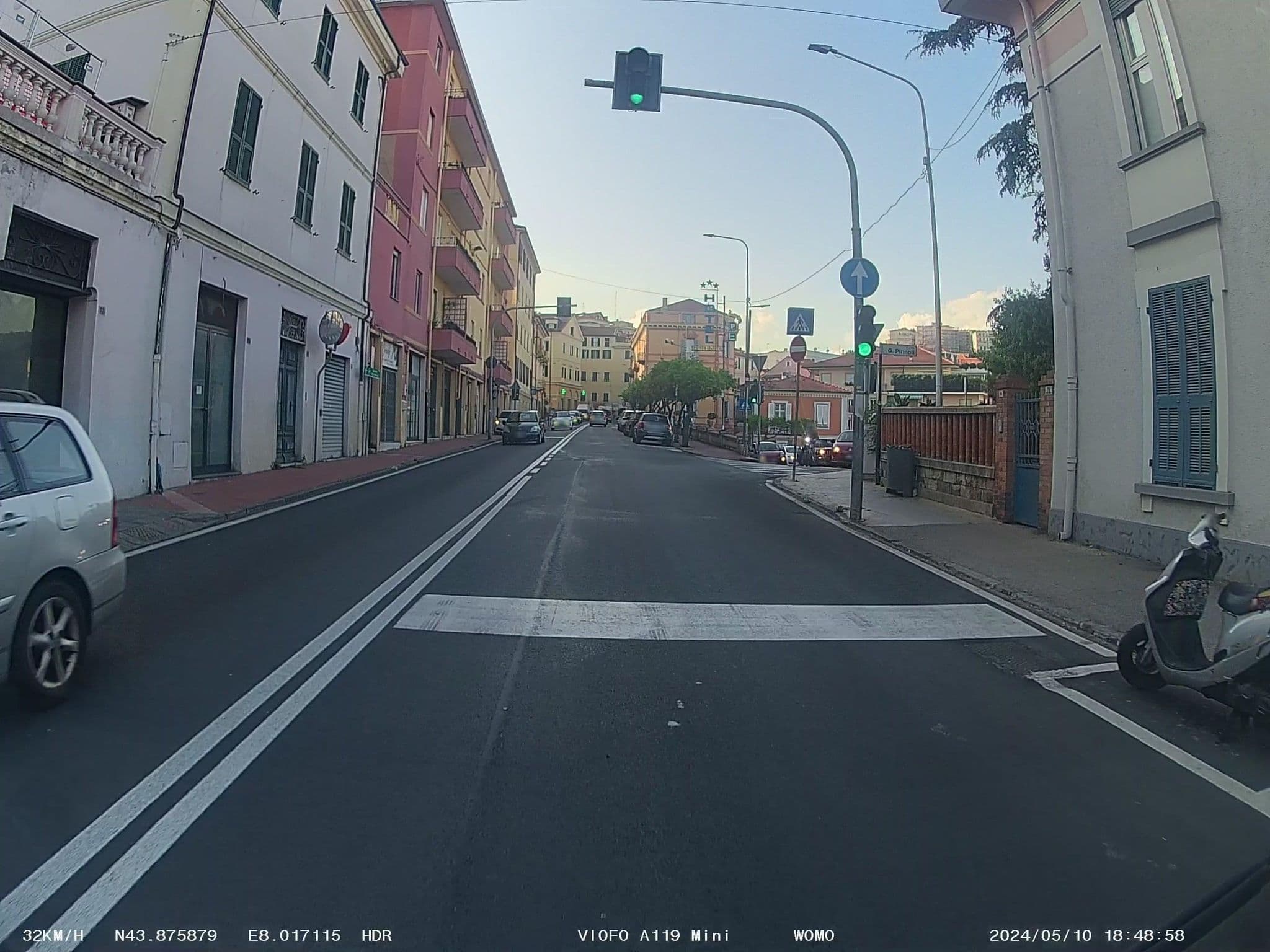 Street view near Albergo Nella, Imperia — © soulcover (CC BY-SA · Mapillary)
