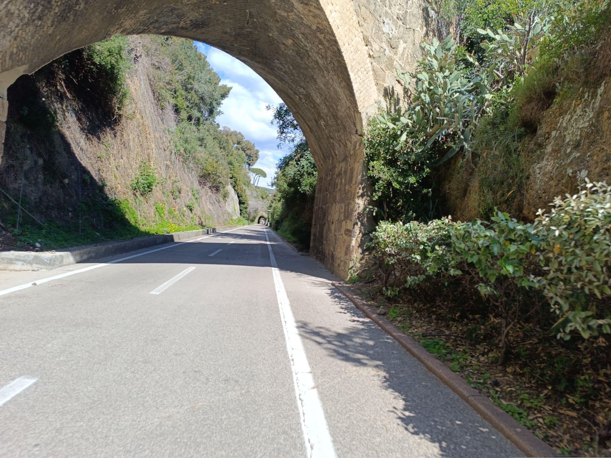 Street view near Blu Beach, Taggia — © Duro (CC BY-SA · Mapillary)