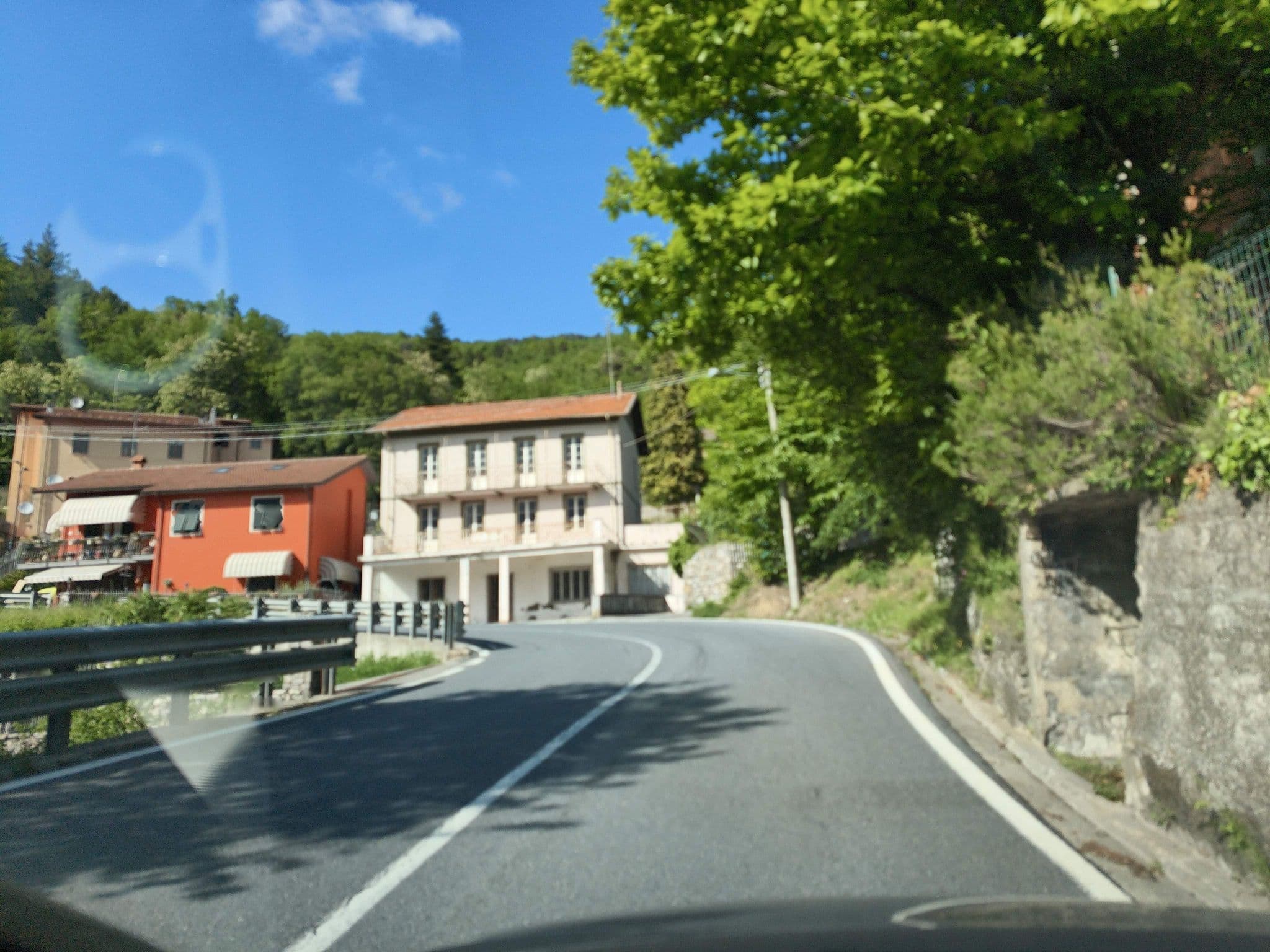Street view near Albergo da Lino, Ormea — © canfe (CC BY-SA · Mapillary)