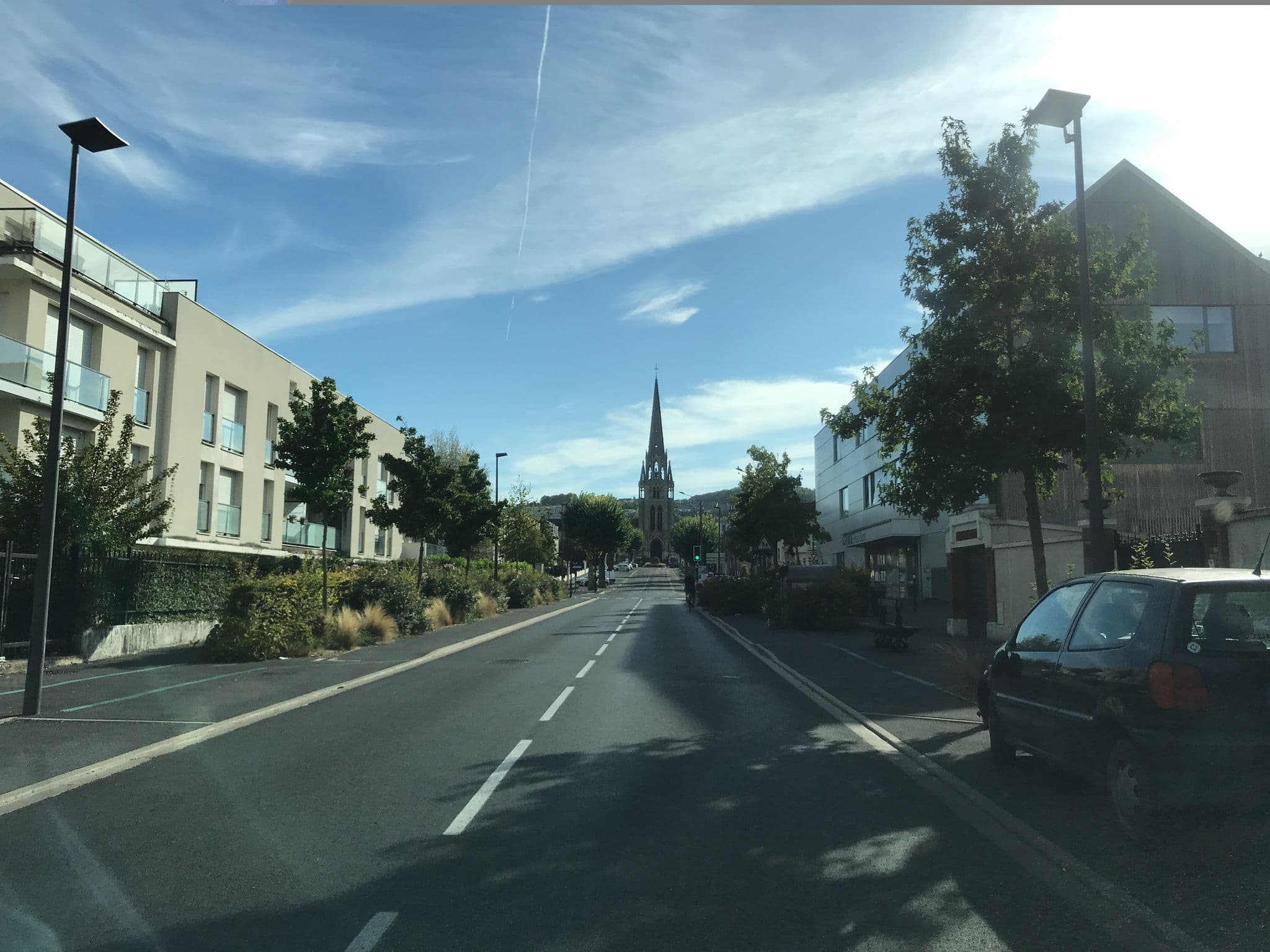Street view near Aire camping-cars (avenue Paul-Bert) - Épernay, Épernay — © unmap (CC BY-SA · Mapillary)