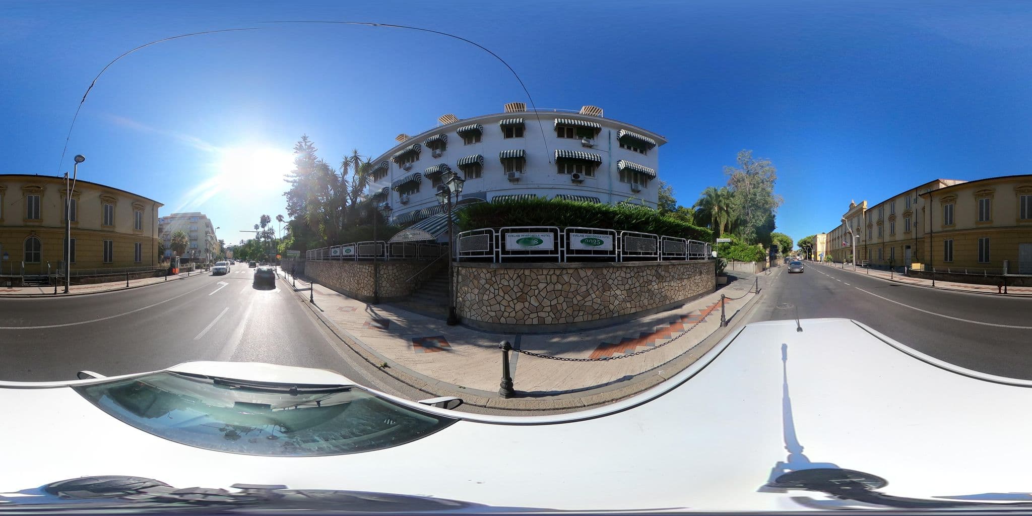 Street view near Eveline, Sanremo — © LucianoC63 (CC BY-SA · Mapillary)