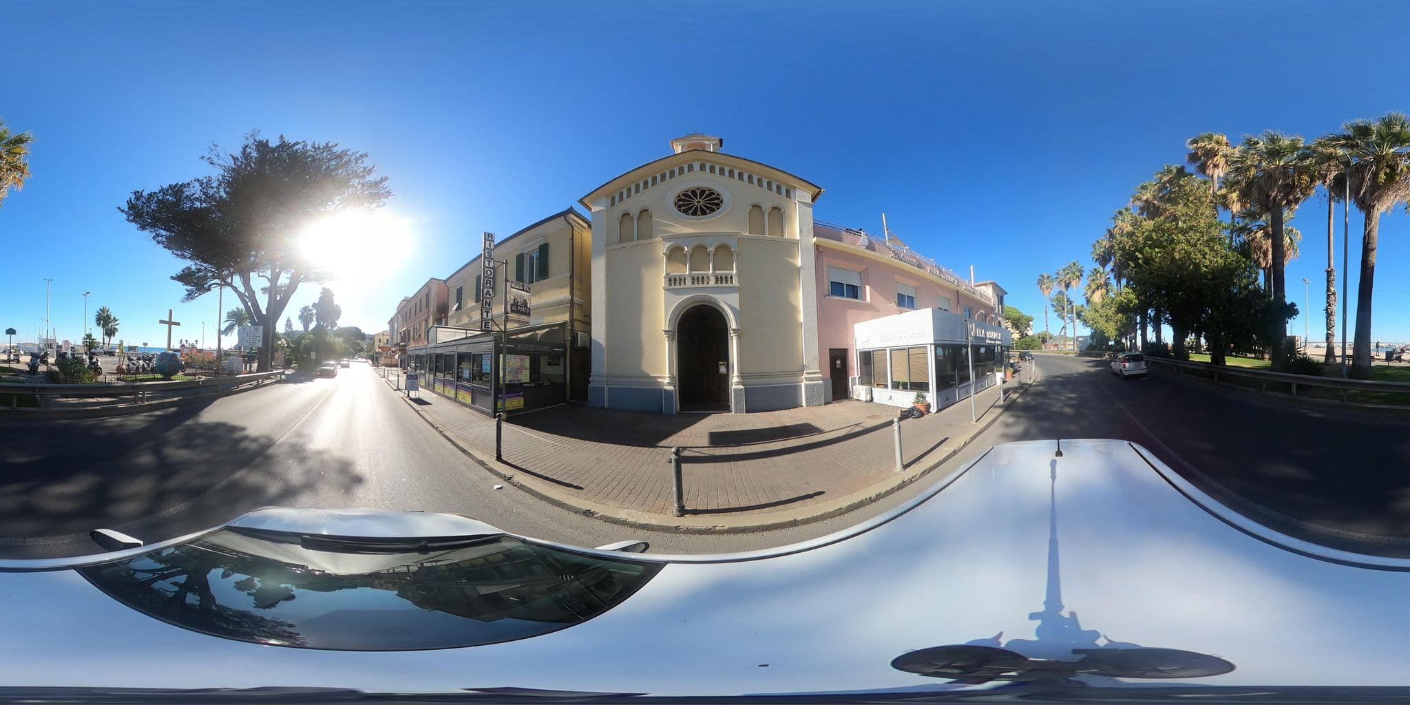 Street view near Hotel Principe Decurtis di Elisa Bianchi & C. DIANO MARINA, Diano Marina — © LucianoC63 (CC BY-SA · Mapillary)