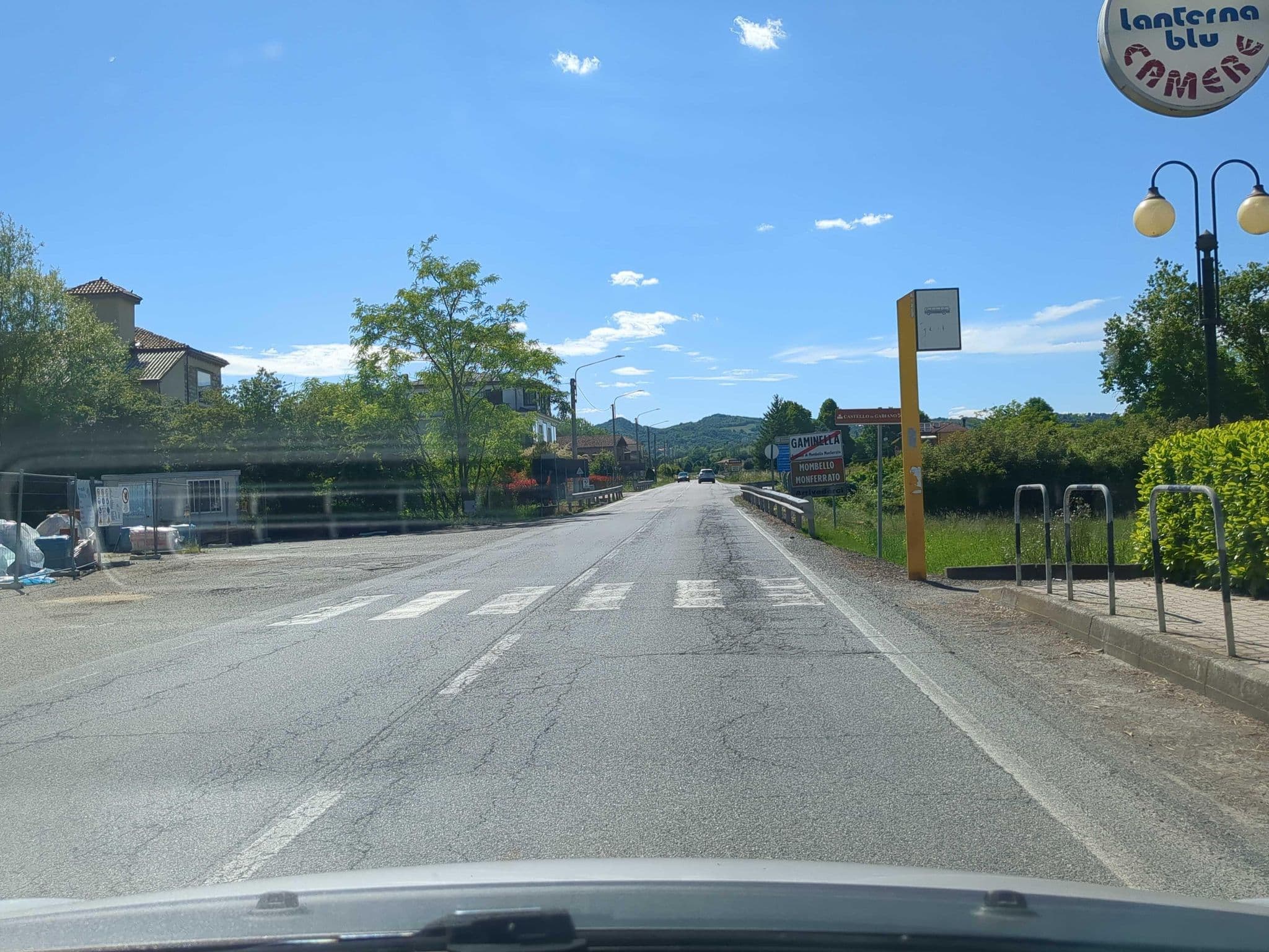 Street view near Cascina Gaminella, Palazzolo Vercellese — © musuruan (CC BY-SA · Mapillary)