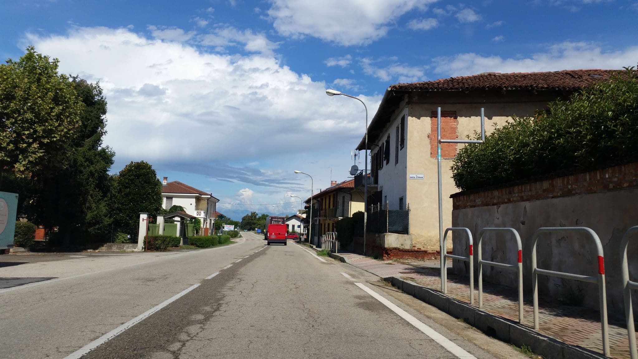 Street view near Hotel Rio Verde, Montà — © it_s_so_funny (CC BY-SA · Mapillary)