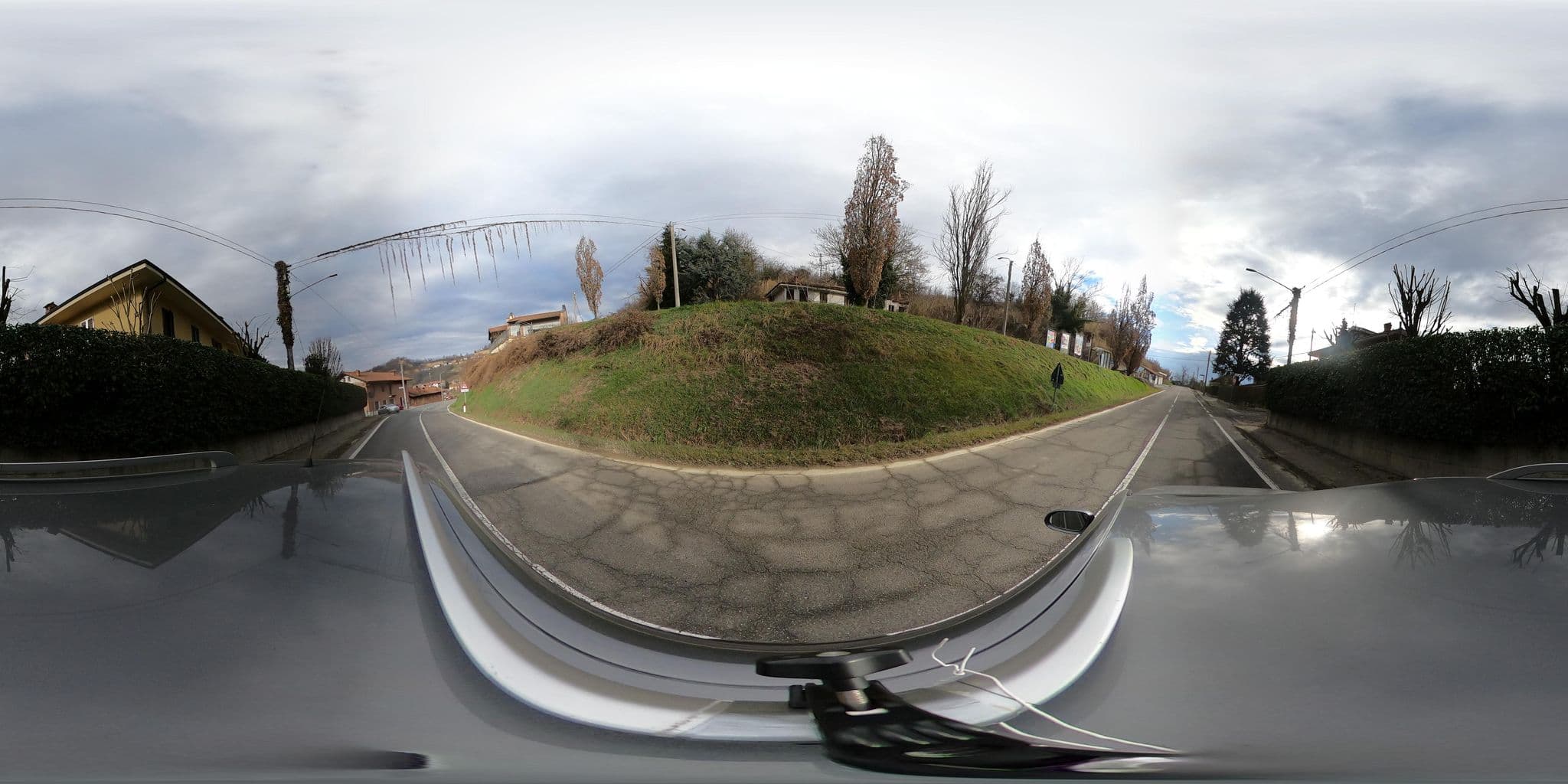 Street view near Cascina Creusa, Bra — © canfe (CC BY-SA · Mapillary)