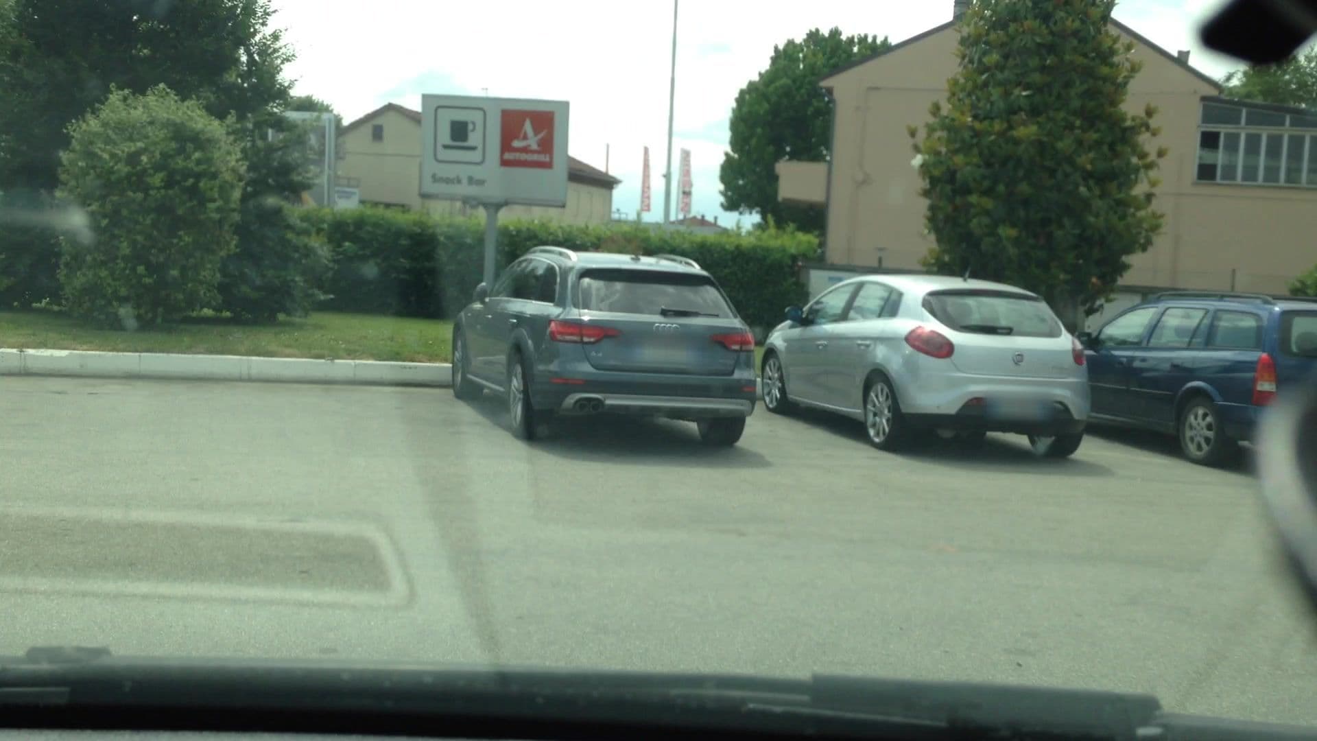 Street view near Gestione Mini Motel di Amalberto Felice e C. SAS, Quarto Inferiore — © lvl5 (CC BY-SA · Mapillary)