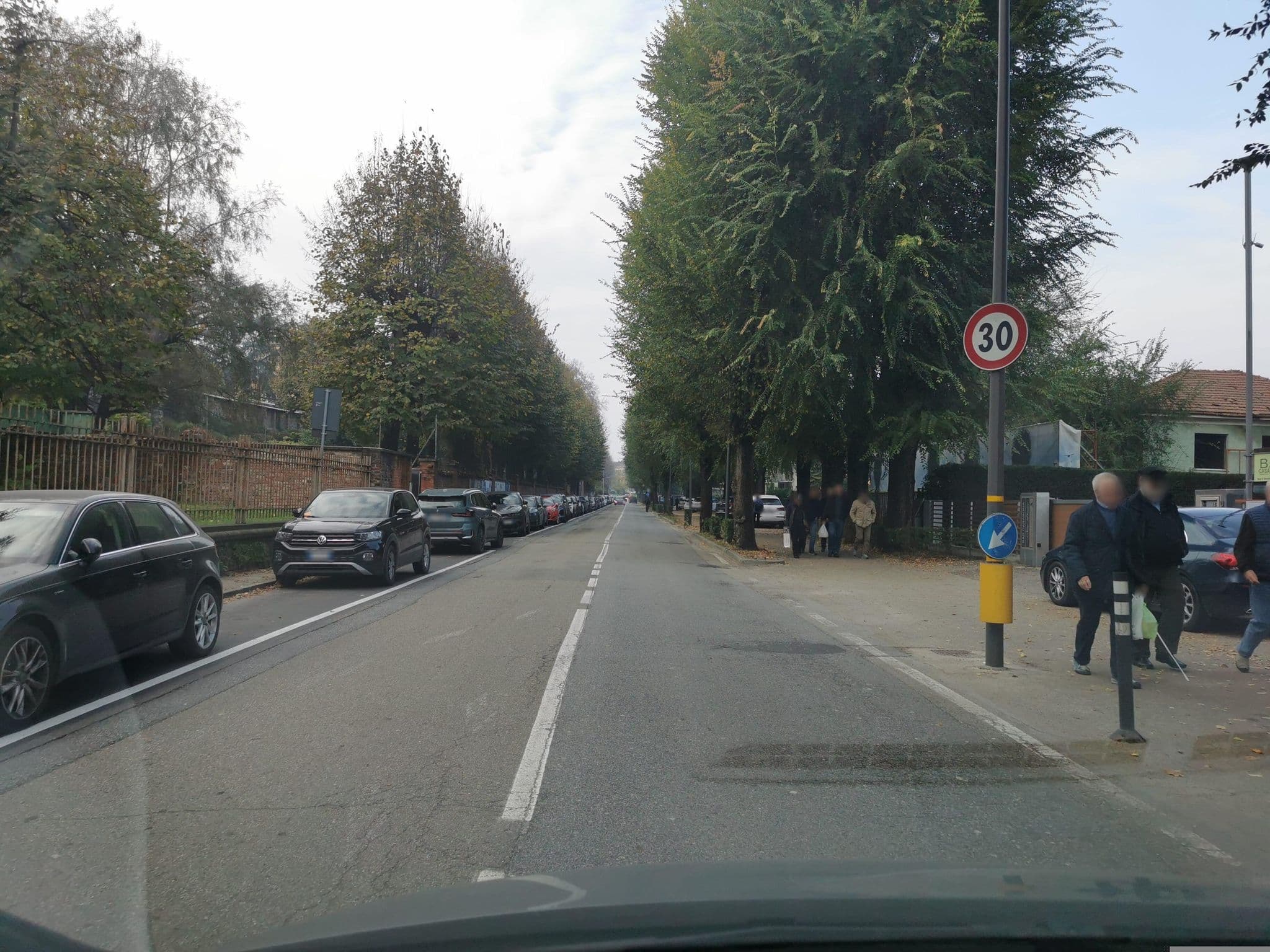 Street view near Casa Bona, Alba — © canfe (CC BY-SA · Mapillary)