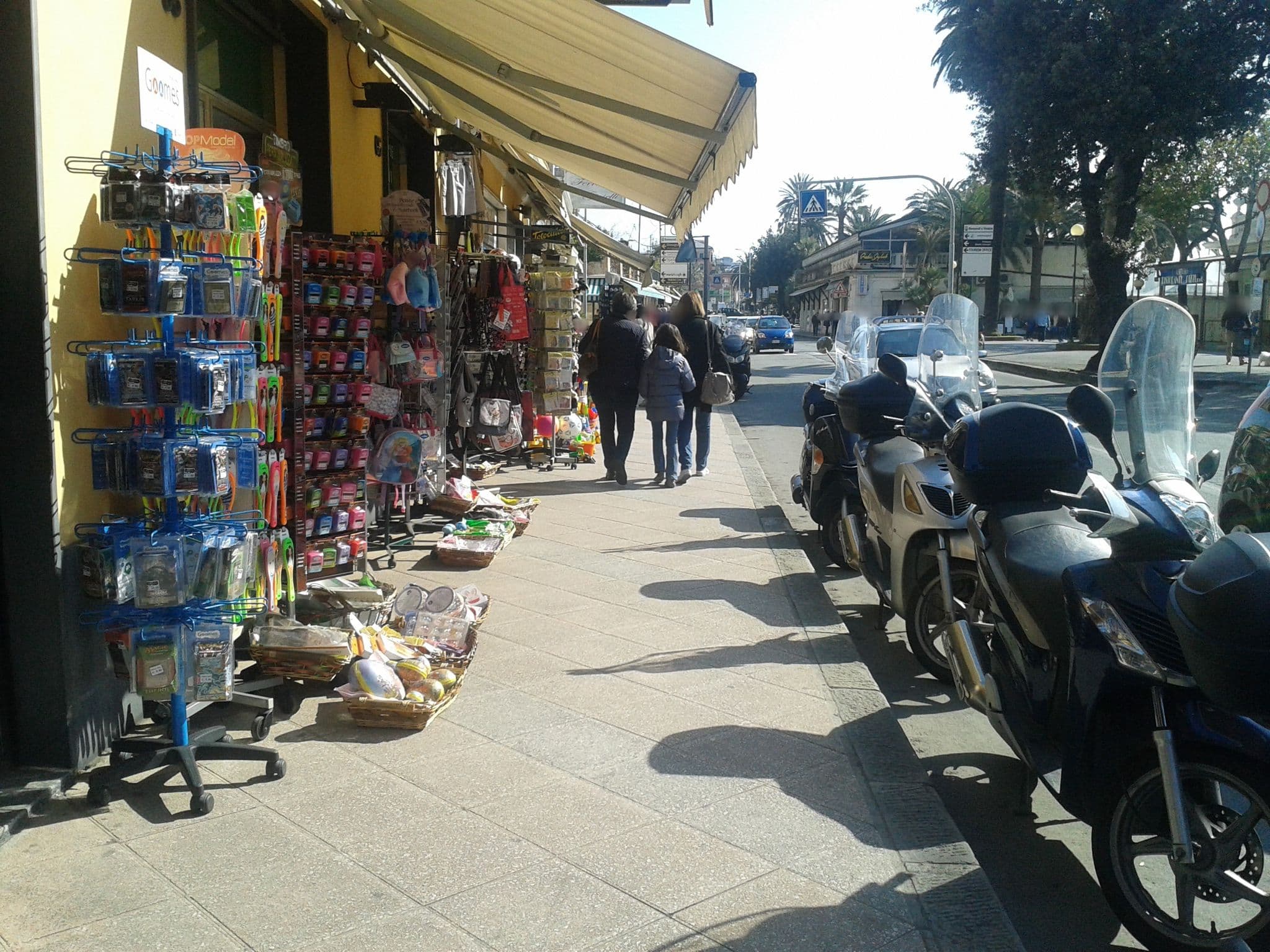 Street view near Varazze Suite Sauna e Hammam, Varazze — © bubici (CC BY-SA · Mapillary)