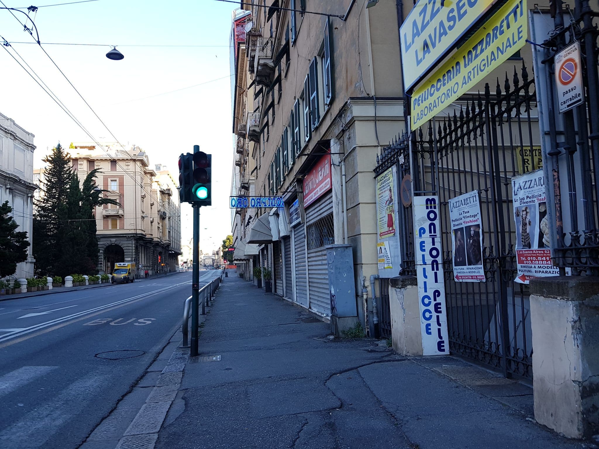 Street view near Paradiso numero 12, Genoa — © ale_zena_it (CC BY-SA · Mapillary)