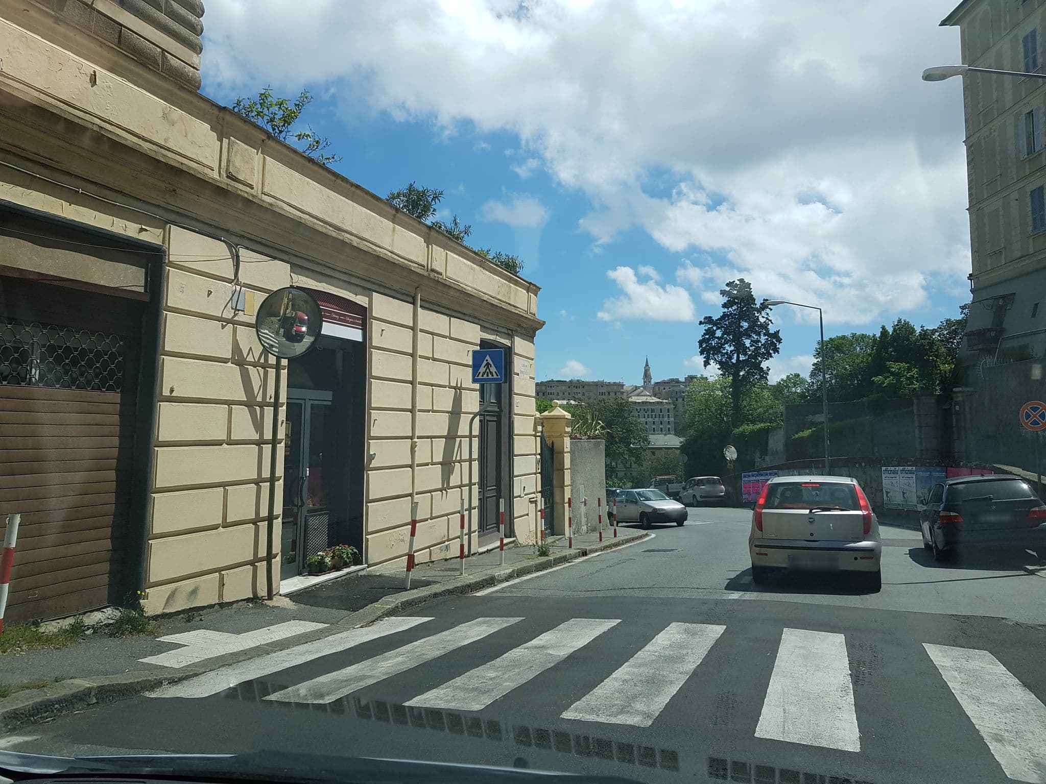 Street view near Casa Eugenio Montale, Genoa — © ale_zena_it (CC BY-SA · Mapillary)