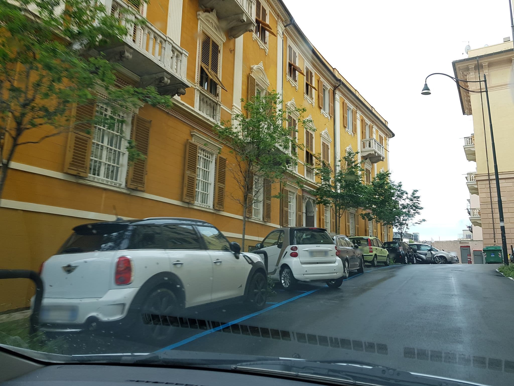 Street view near terrace, Genoa — © ale_zena_it (CC BY-SA · Mapillary)